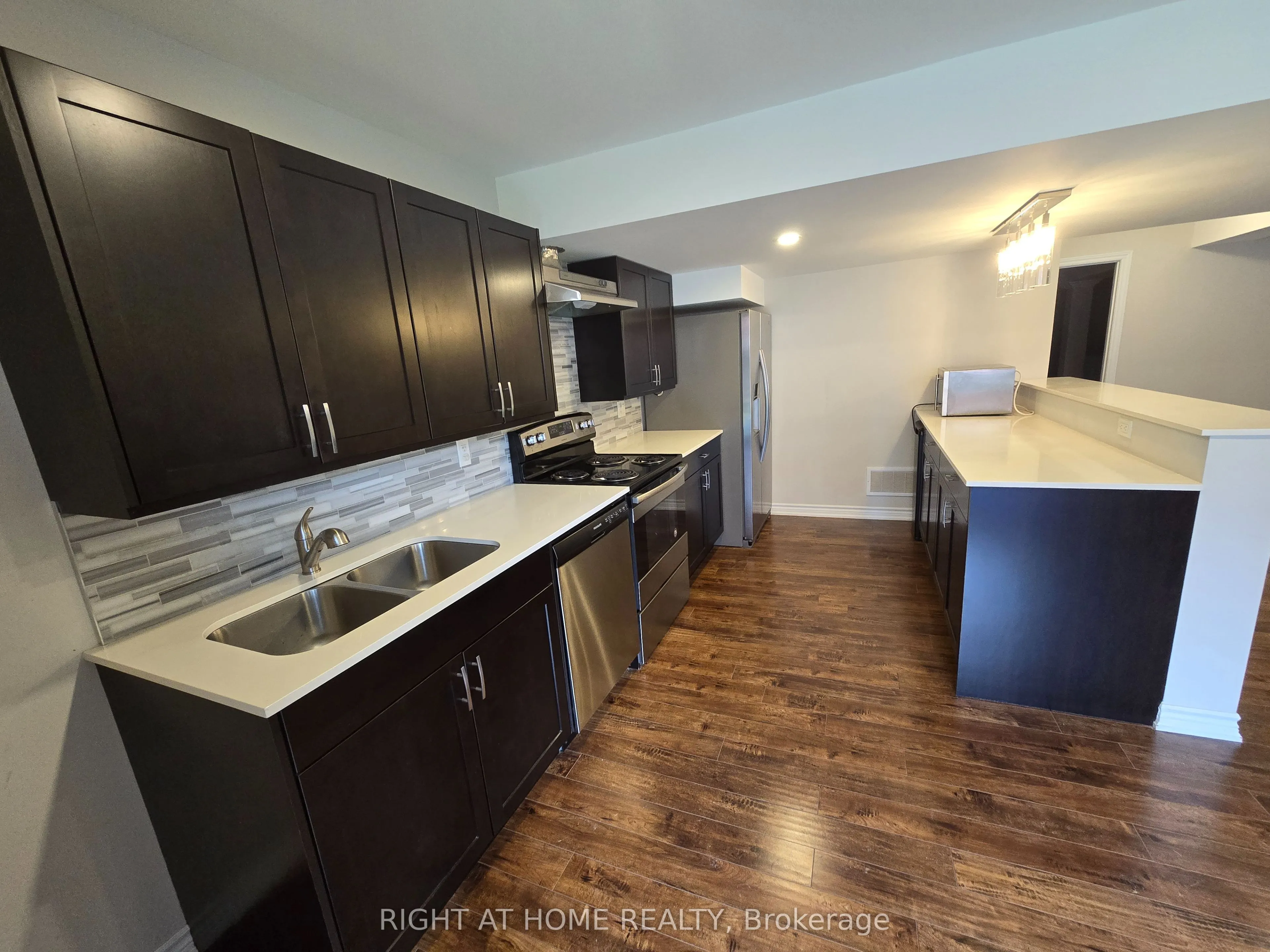28 Philips View Crescent #Basement