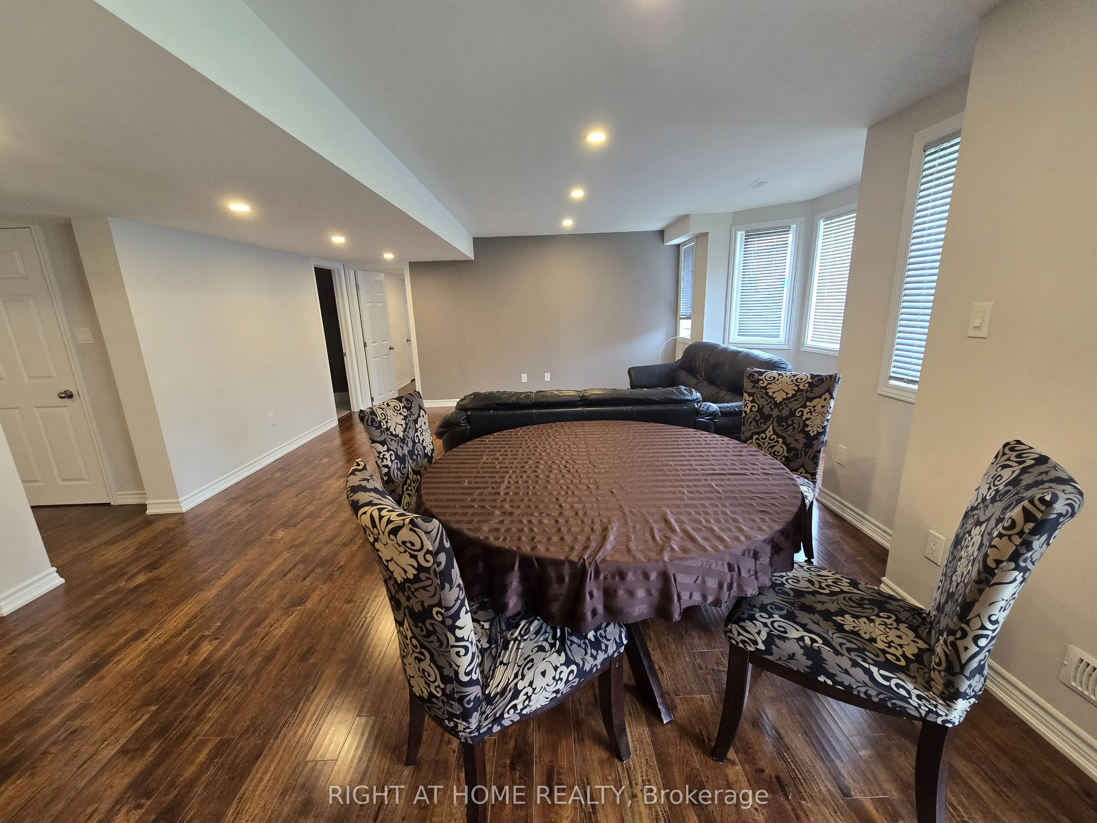 28 Philips View Crescent #Basement