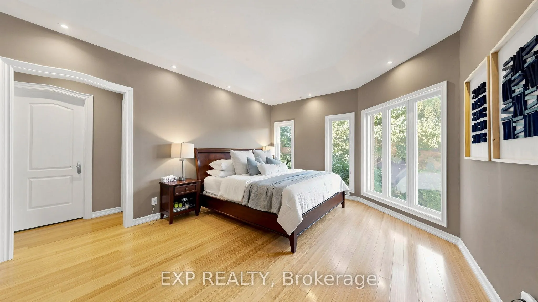 36 Maplehyrn Avenue