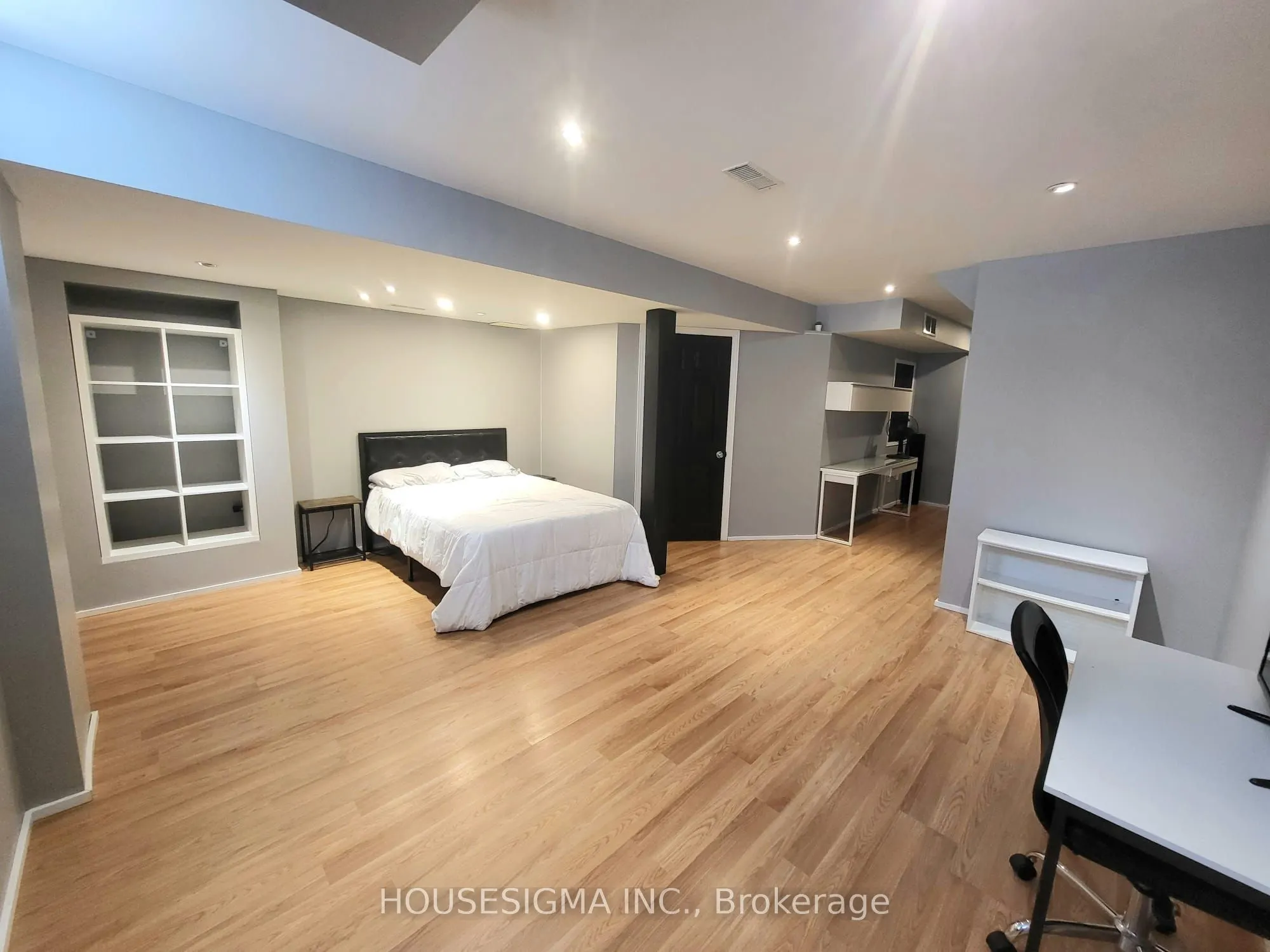 58 Lookout Street