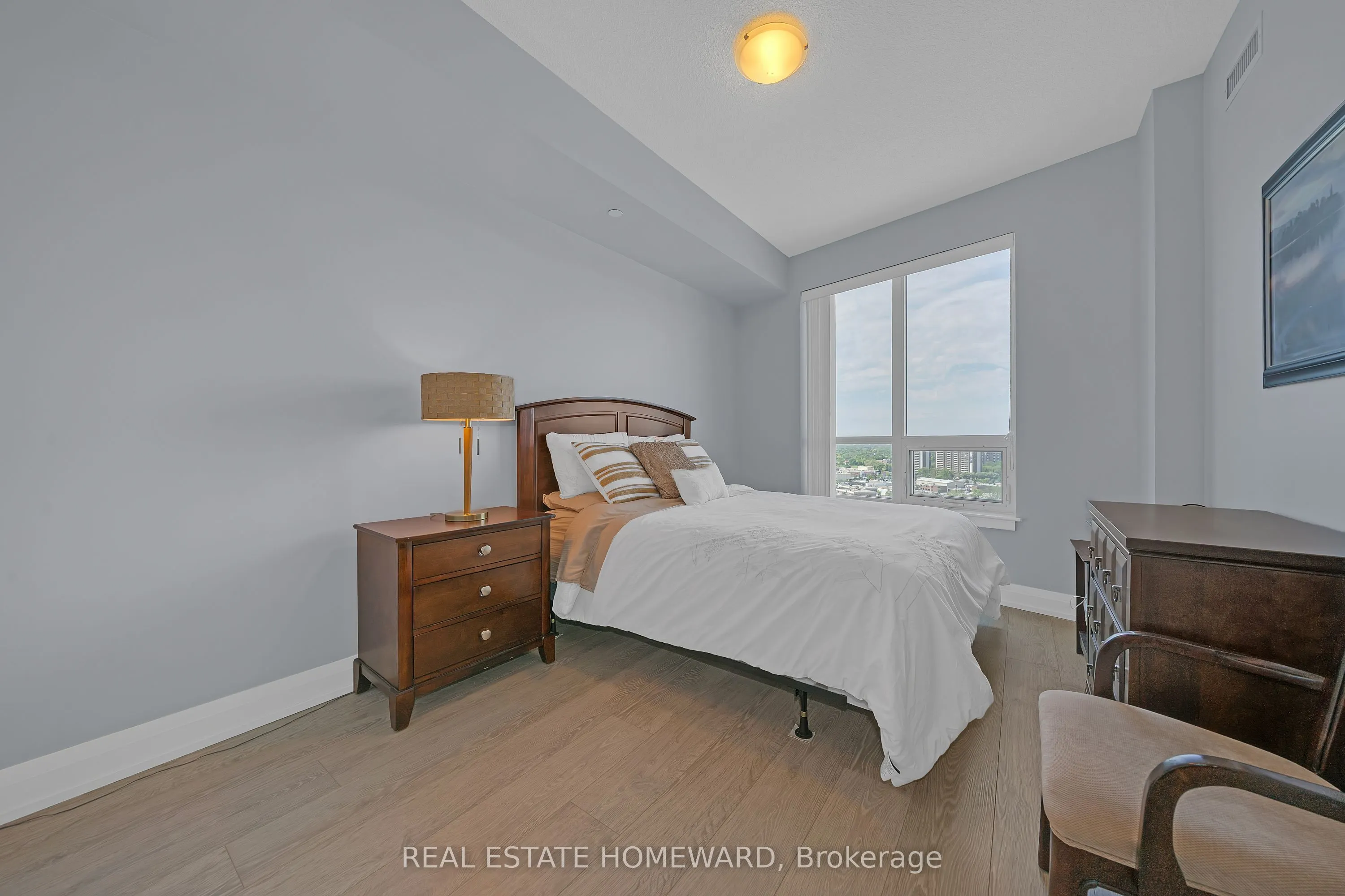 7161 Yonge Street #1525