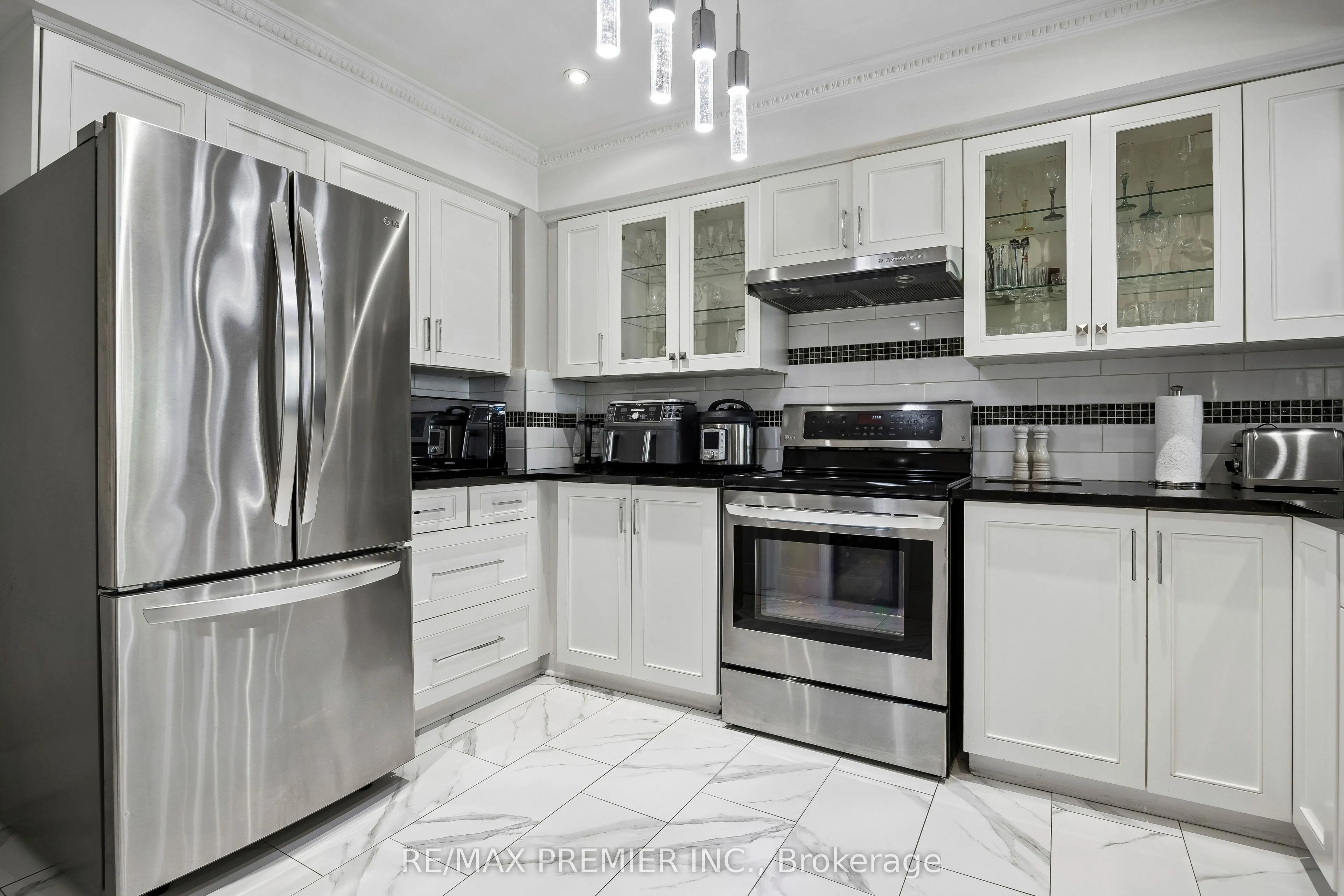 100 Arbors Lane #TH 8