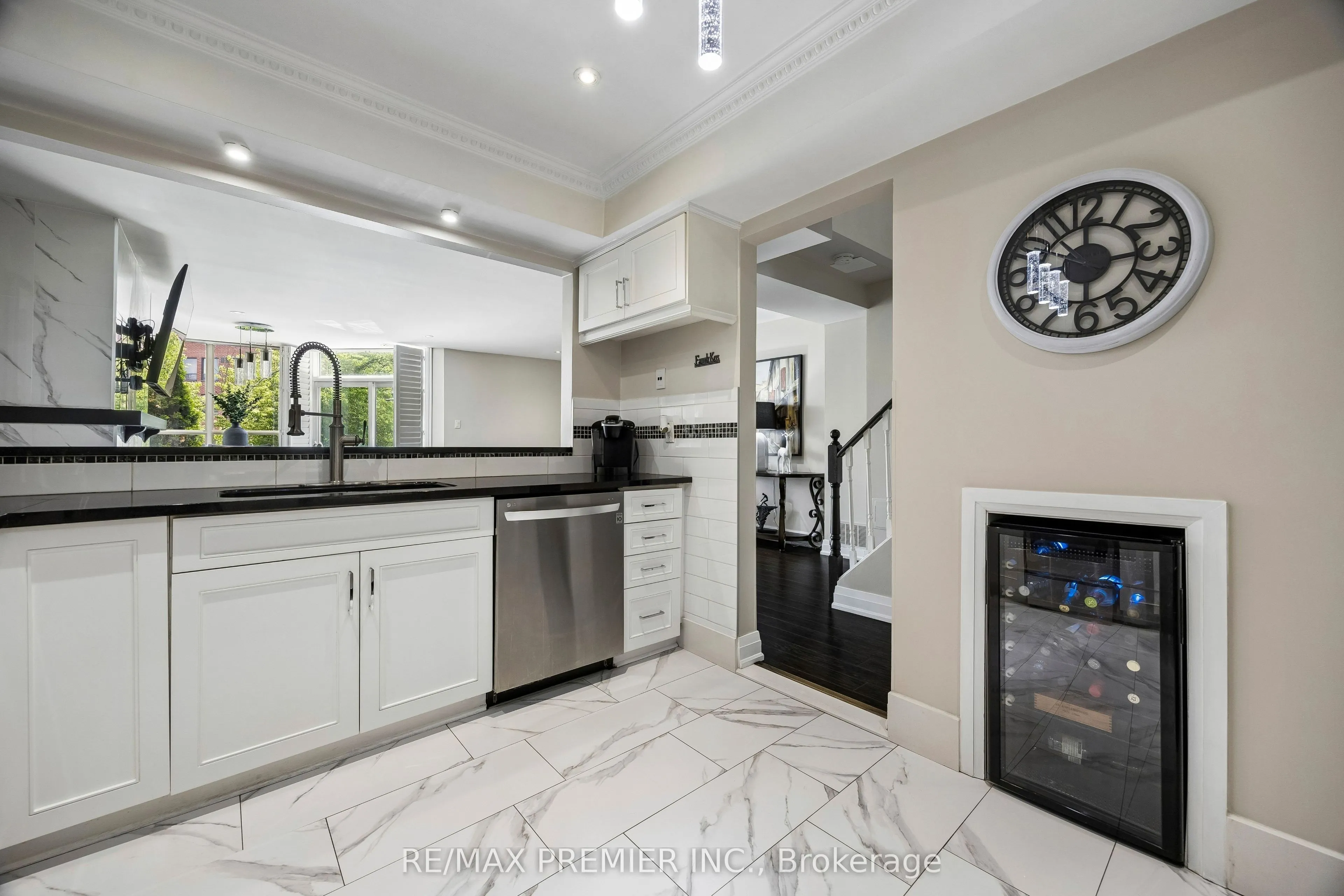 100 Arbors Lane #TH 8