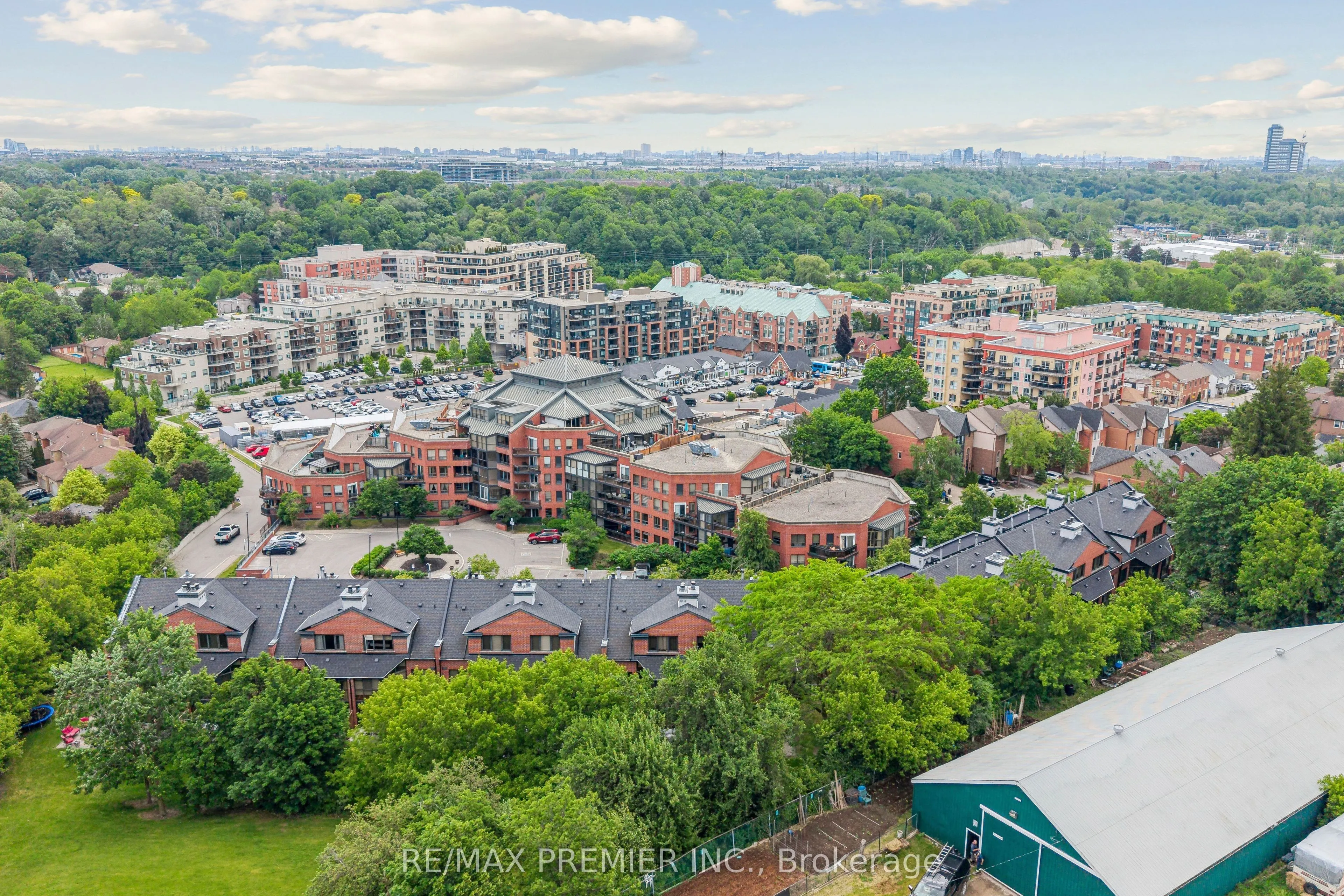 100 Arbors Lane #TH 8