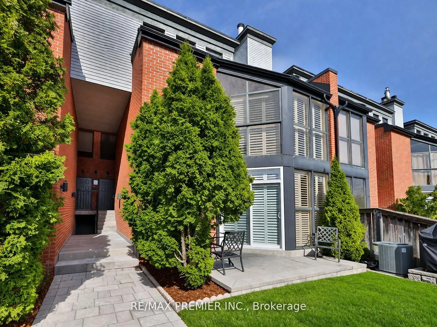 100 Arbors Lane #TH 8