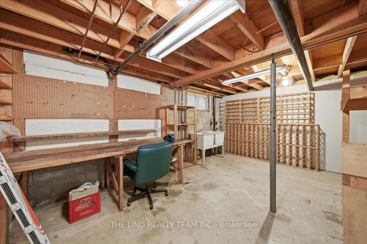 100 Bridle Path
