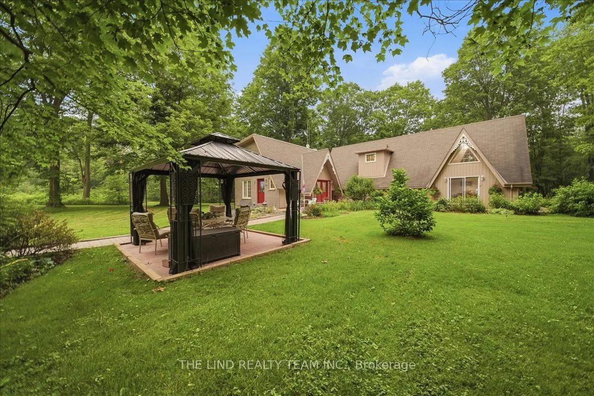 100 Bridle Path