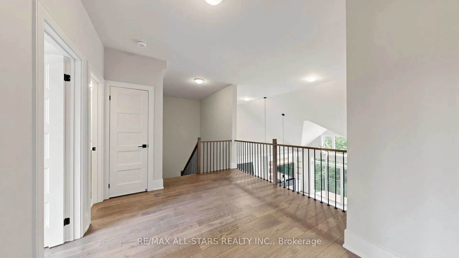 1 Lois Torrance Trail