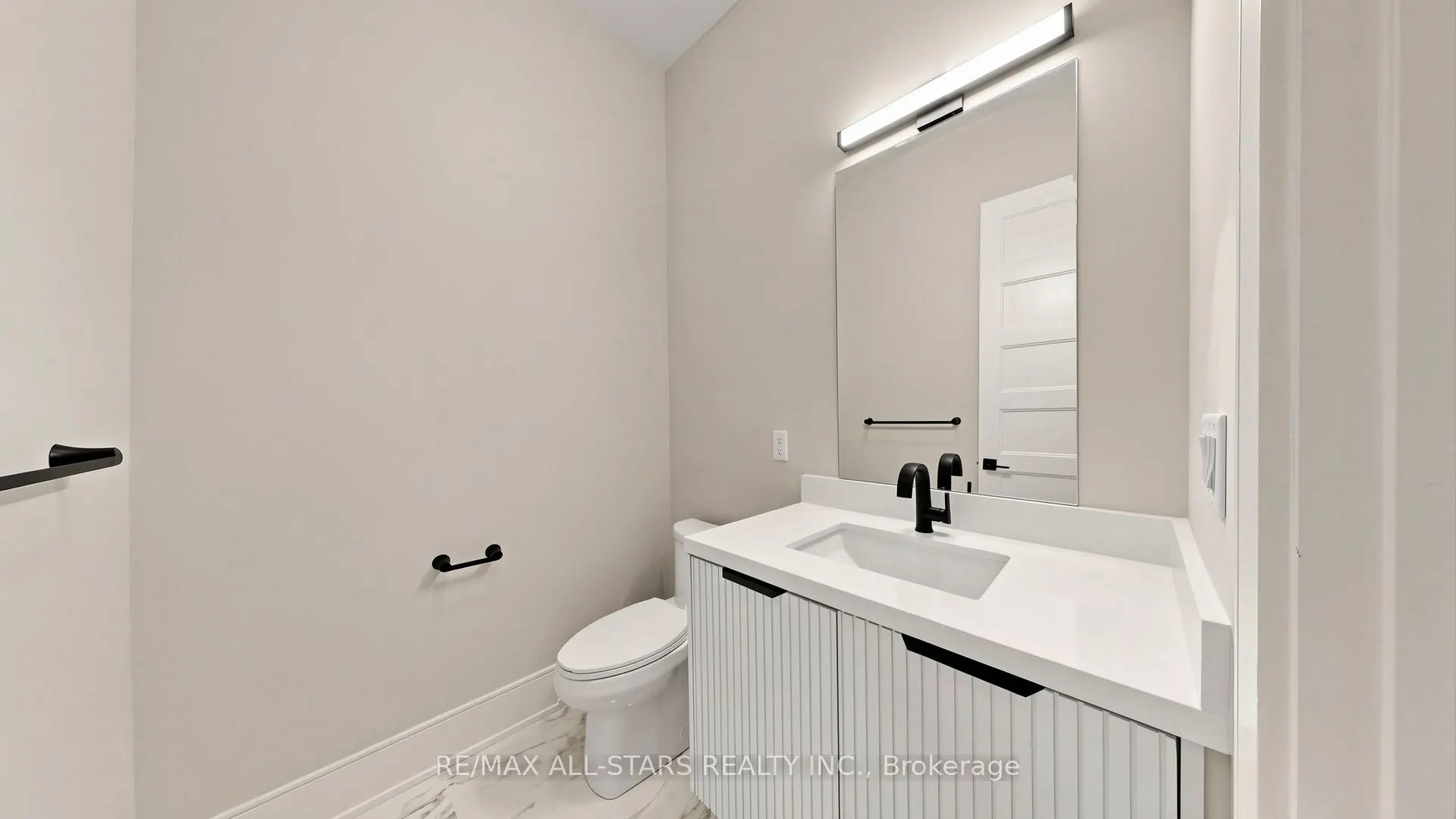 1 Lois Torrance Trail