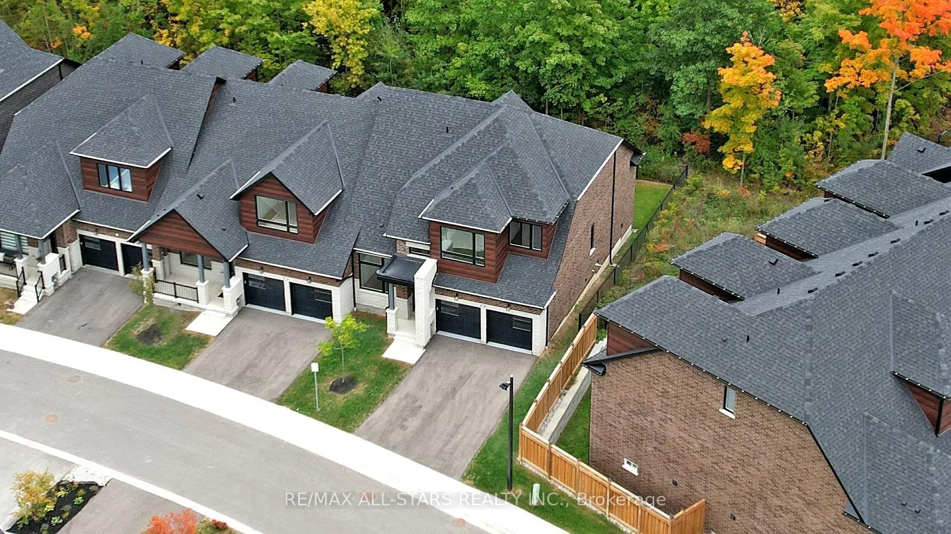1 Lois Torrance Trail