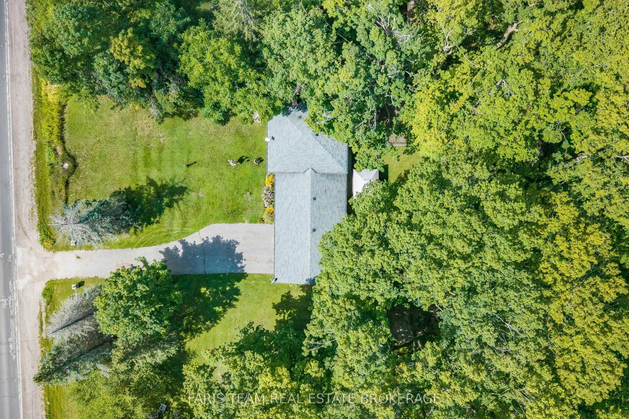 3114 Innisfil Beach Road