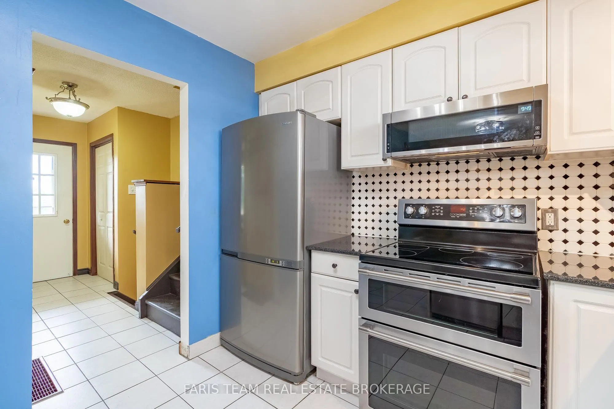 3114 Innisfil Beach Road