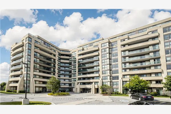 75 Norman Bethune Avenue