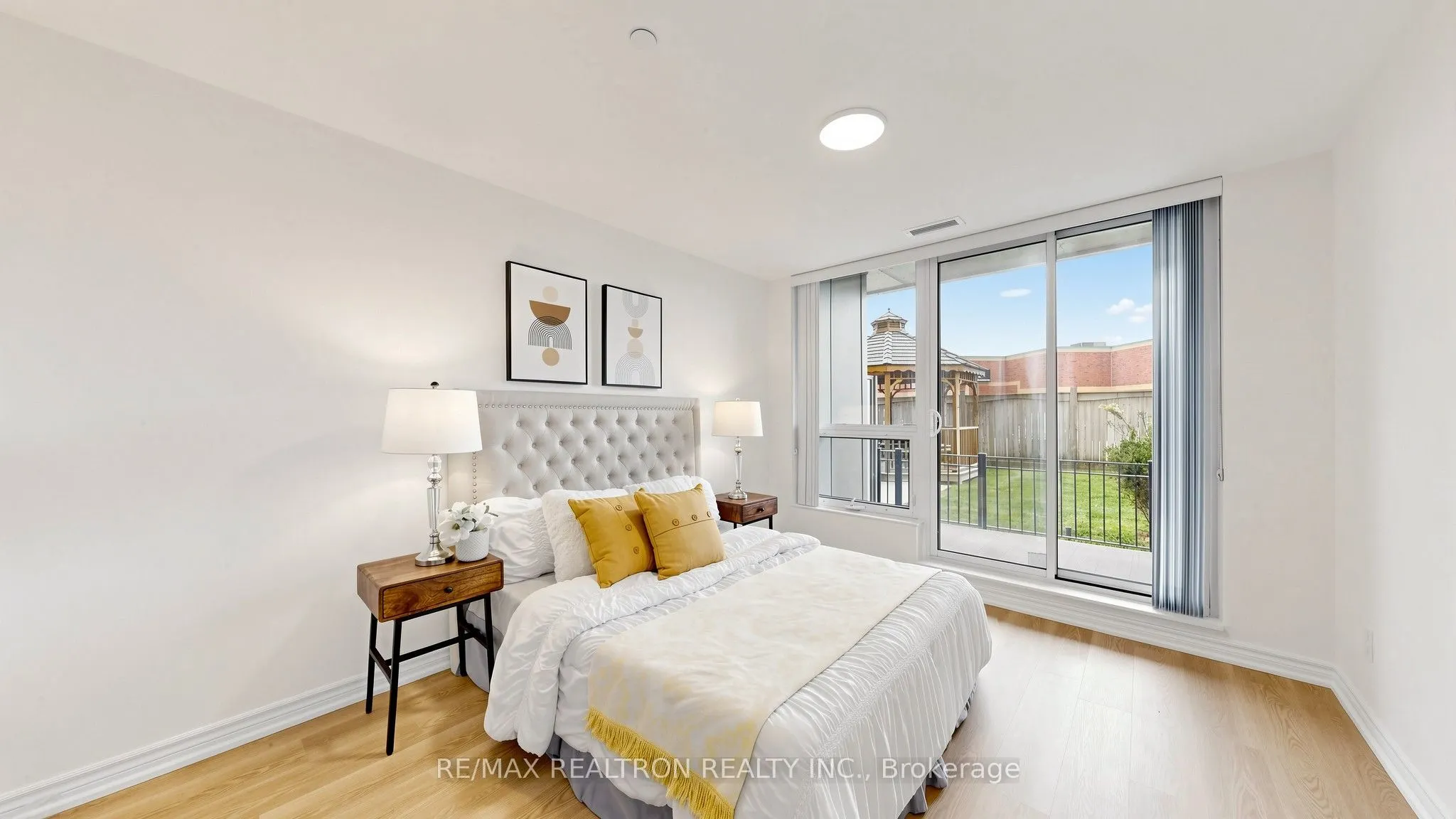 75 Norman Bethune Avenue #108