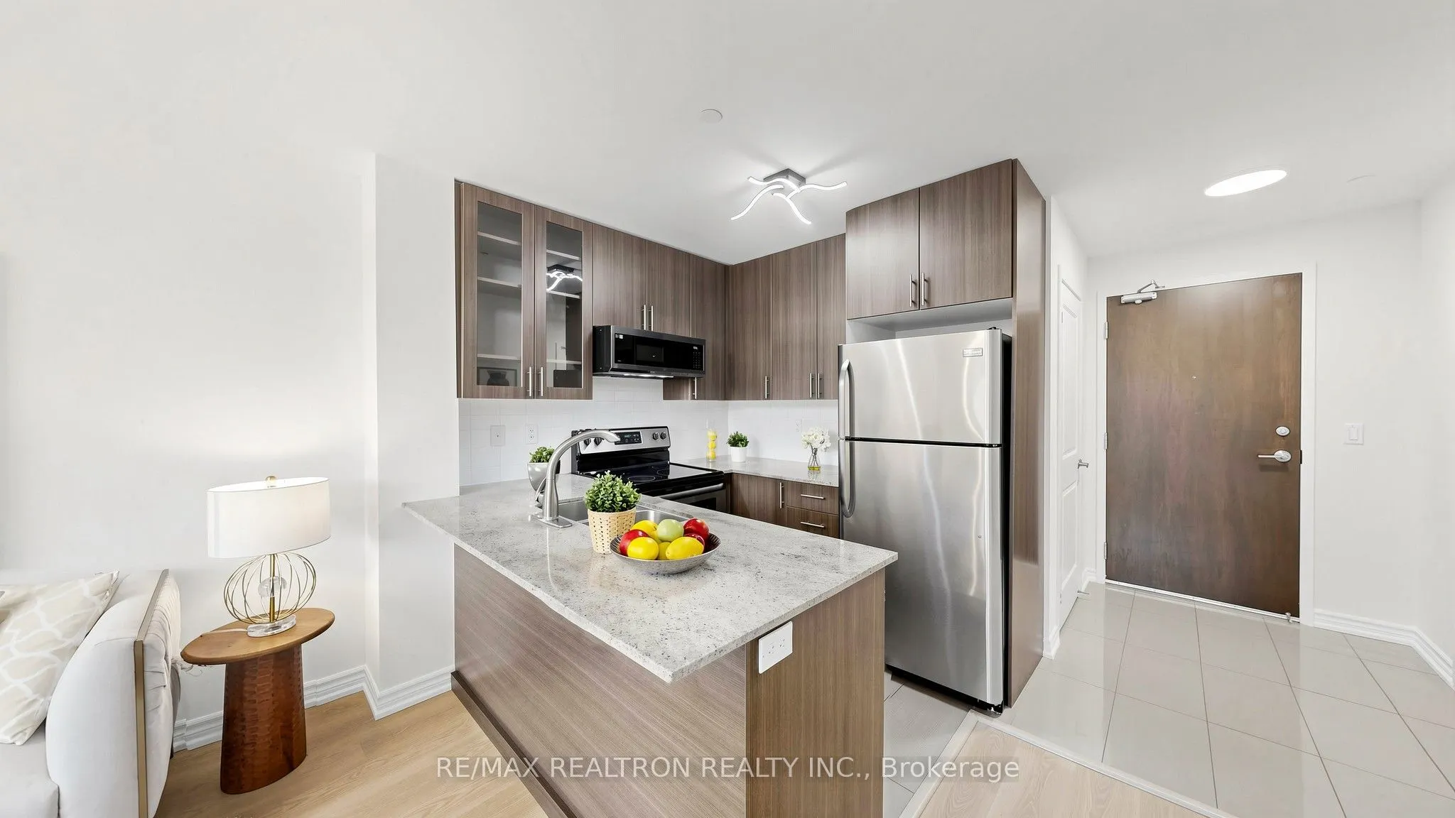 75 Norman Bethune Avenue #108