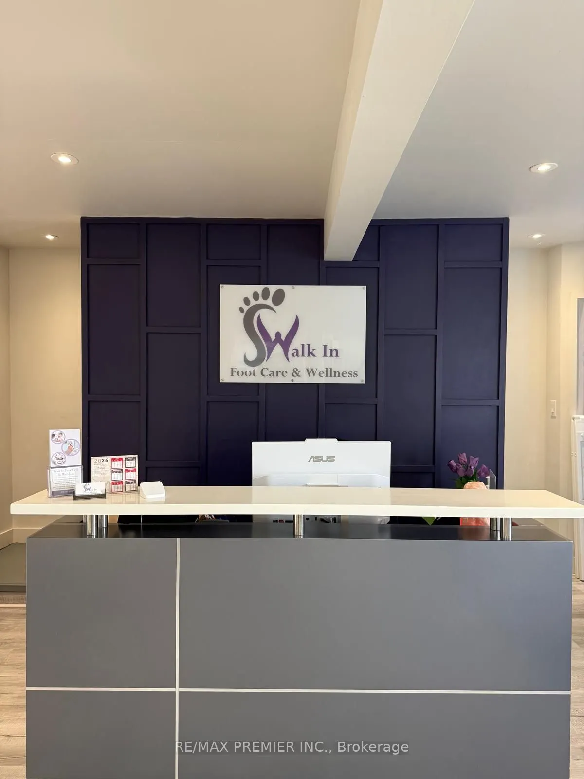 31 Queen Street N #Rooms A&B