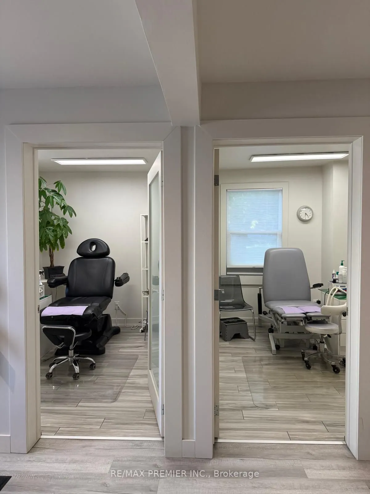 31 Queen Street N #Rooms A&B