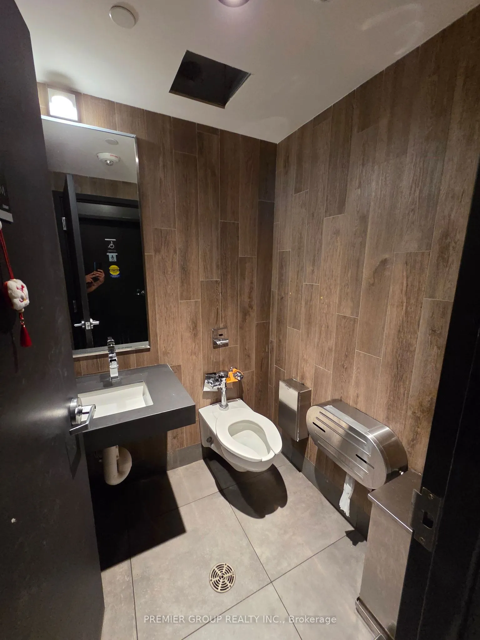 550 Highway 7 E #281-283