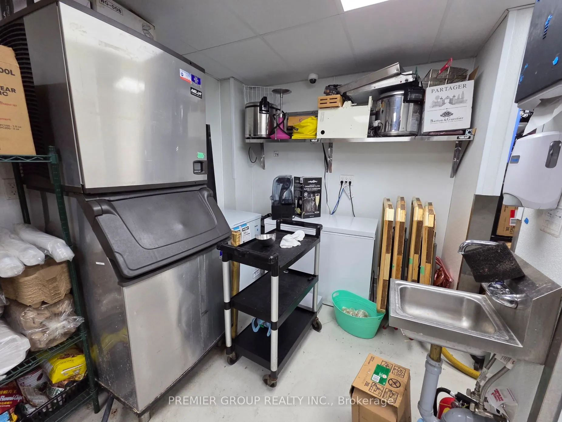 550 Highway 7 E #281-283