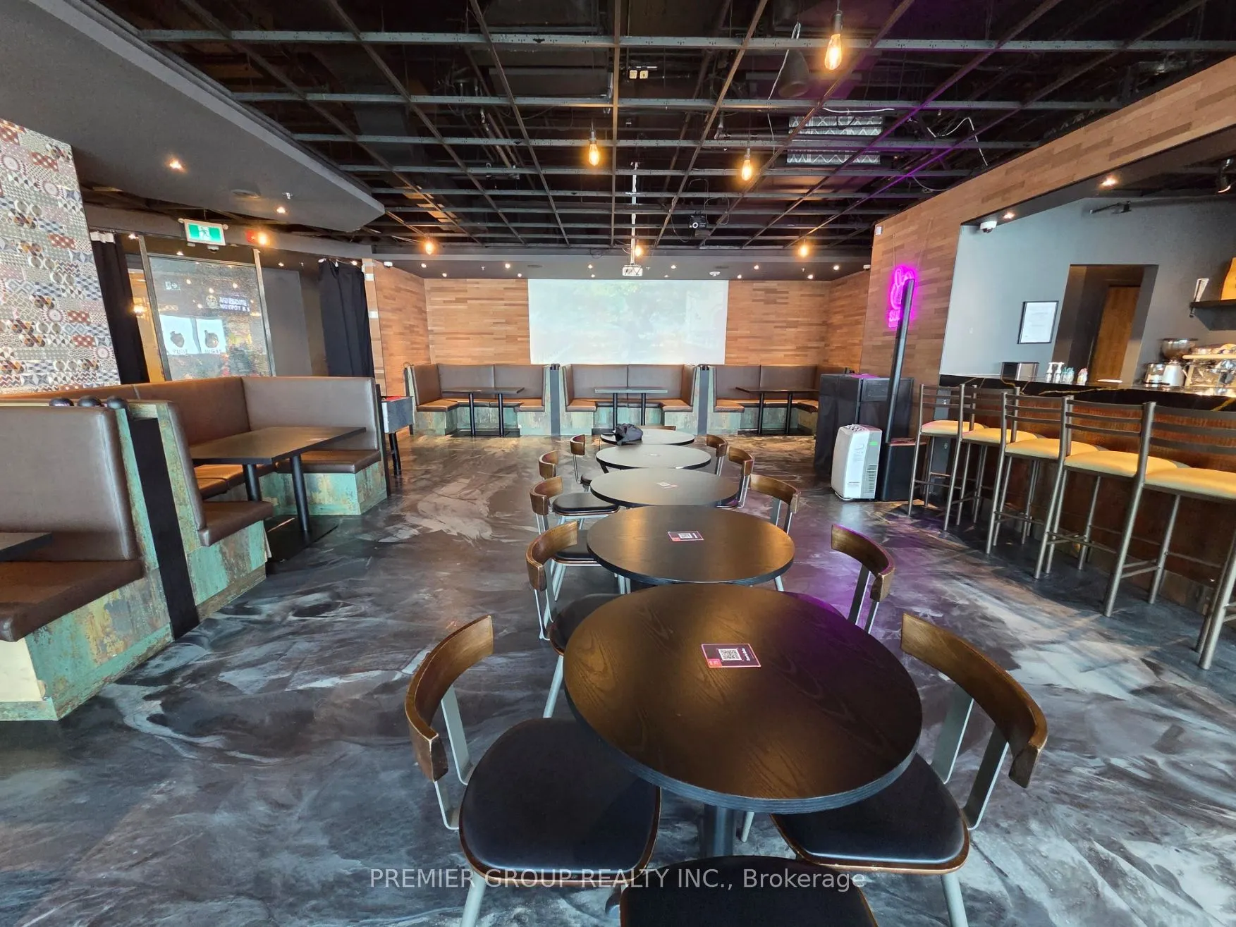 550 Highway 7 E #281-283