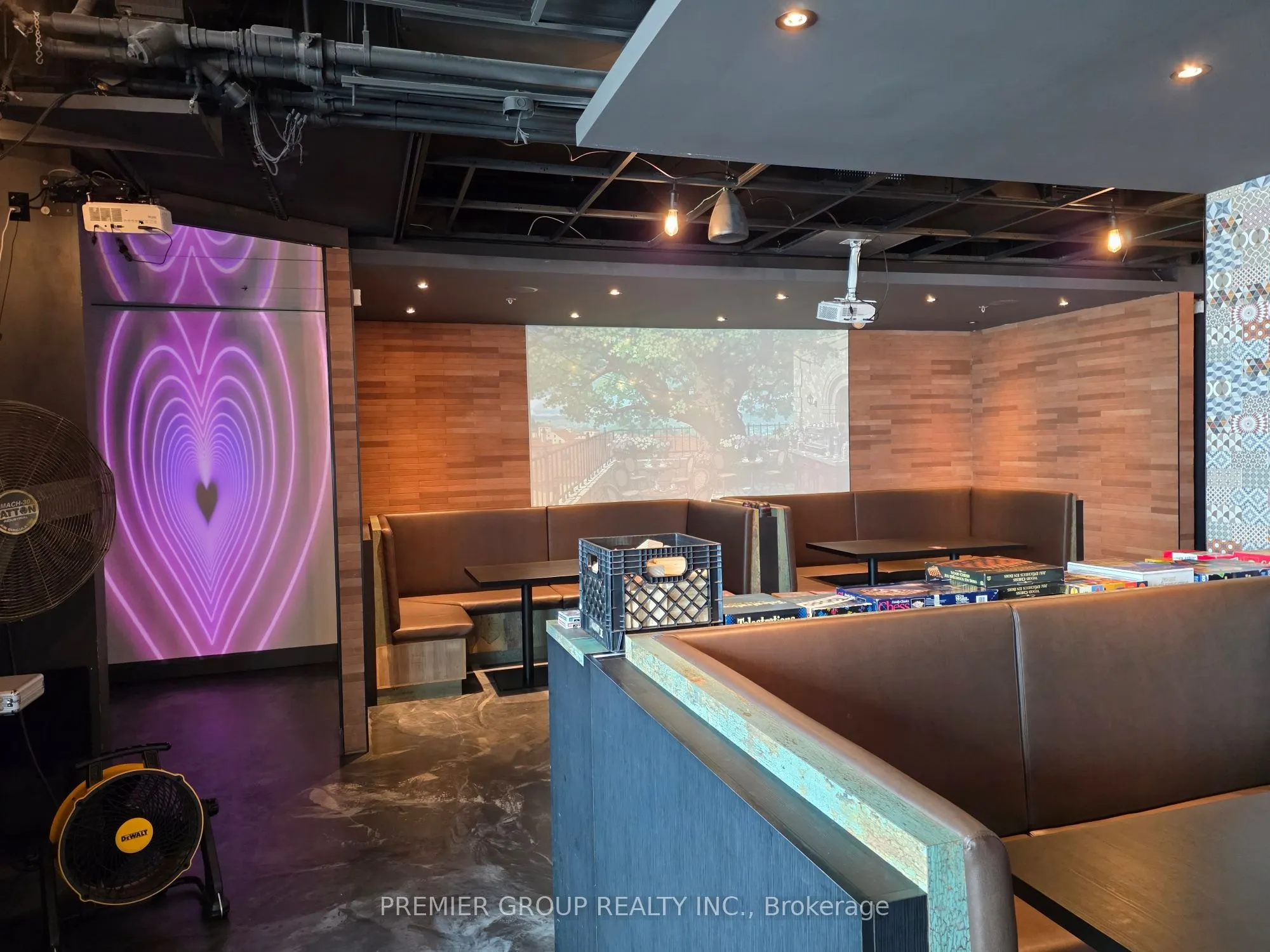 550 Highway 7 E #281-283