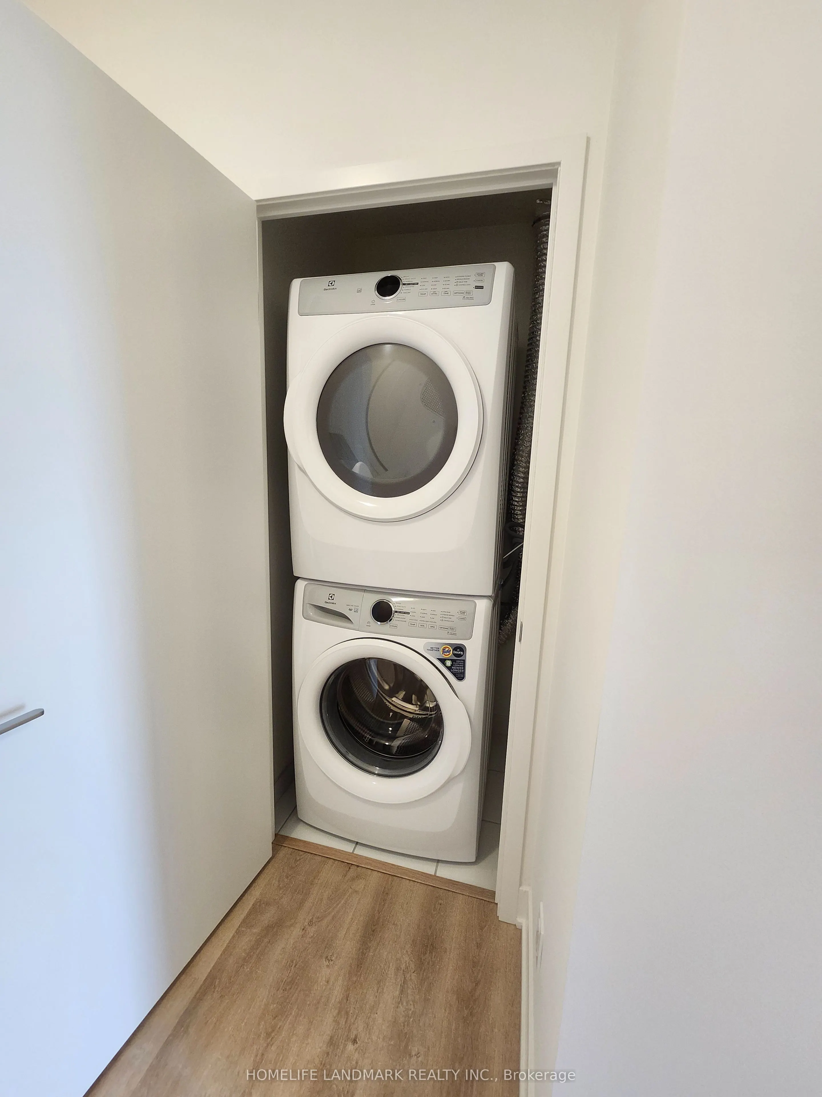 56 Andre De Grasse Street #E920