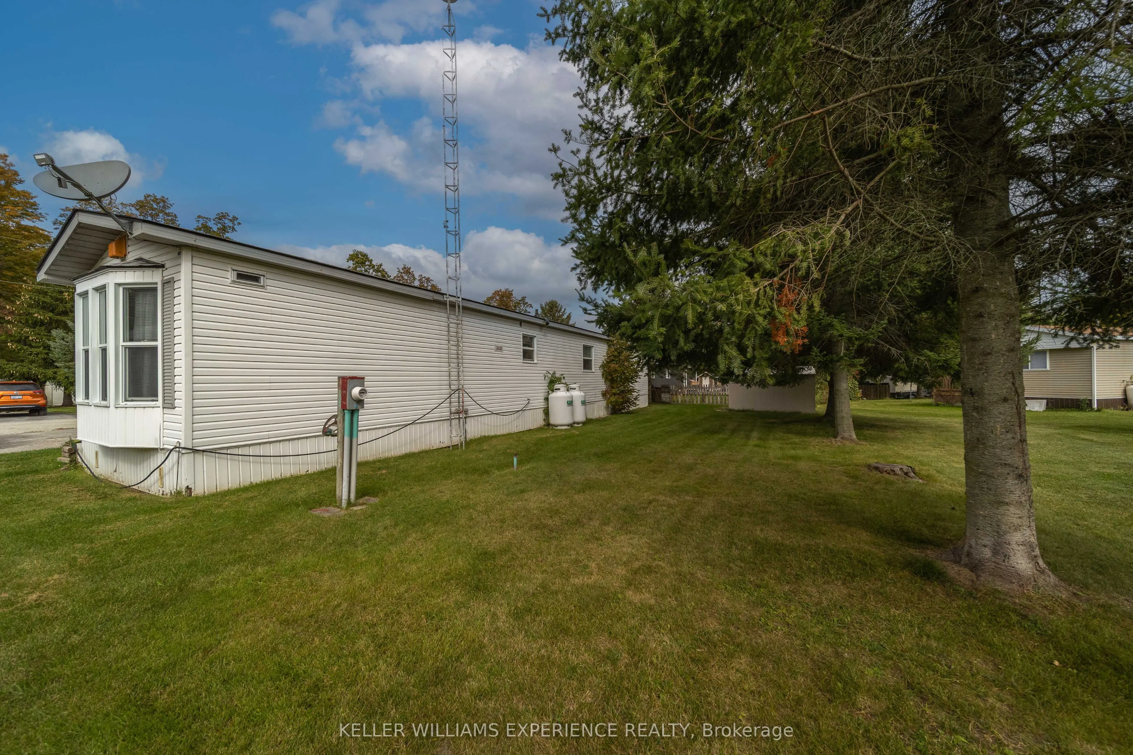 4976 25th Sideroad #27