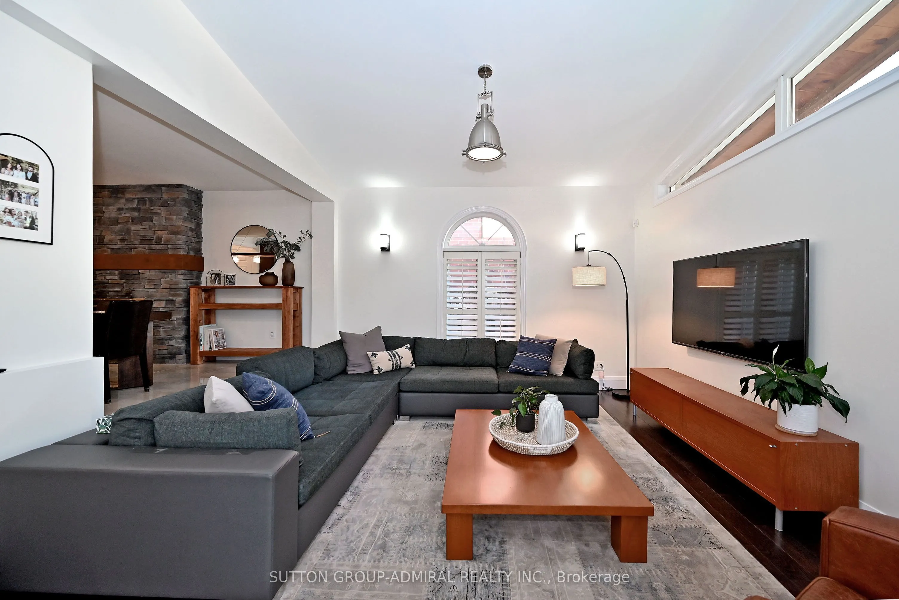 62 Castlehill Road