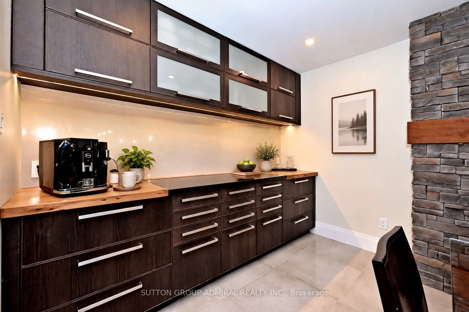 62 Castlehill Road