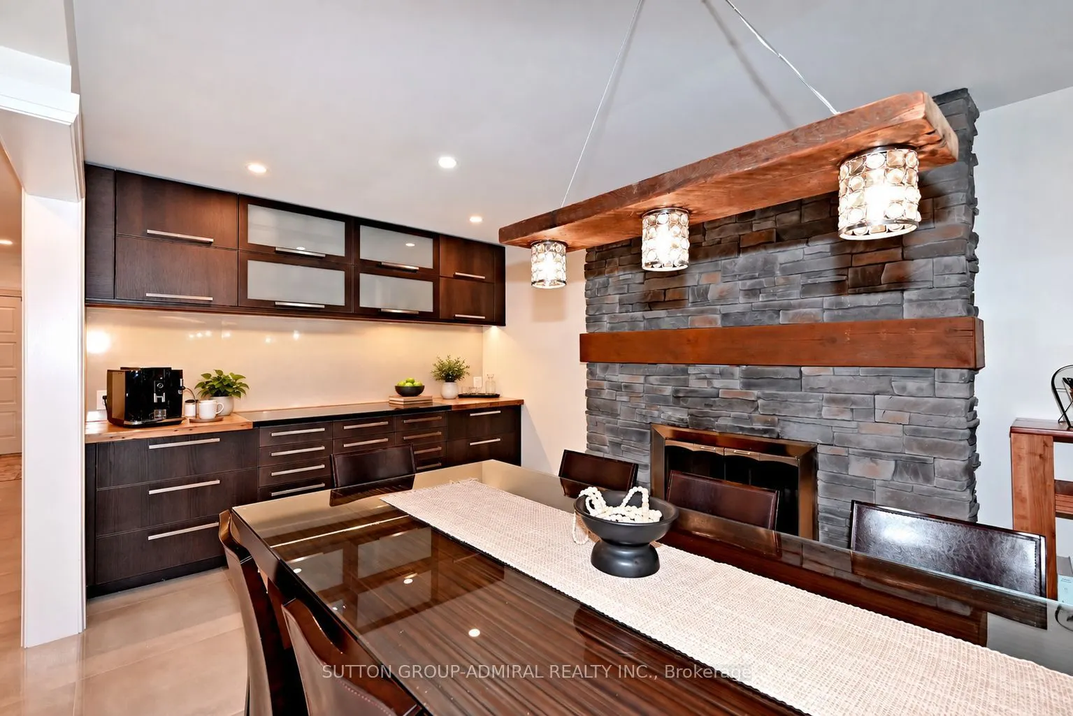 62 Castlehill Road