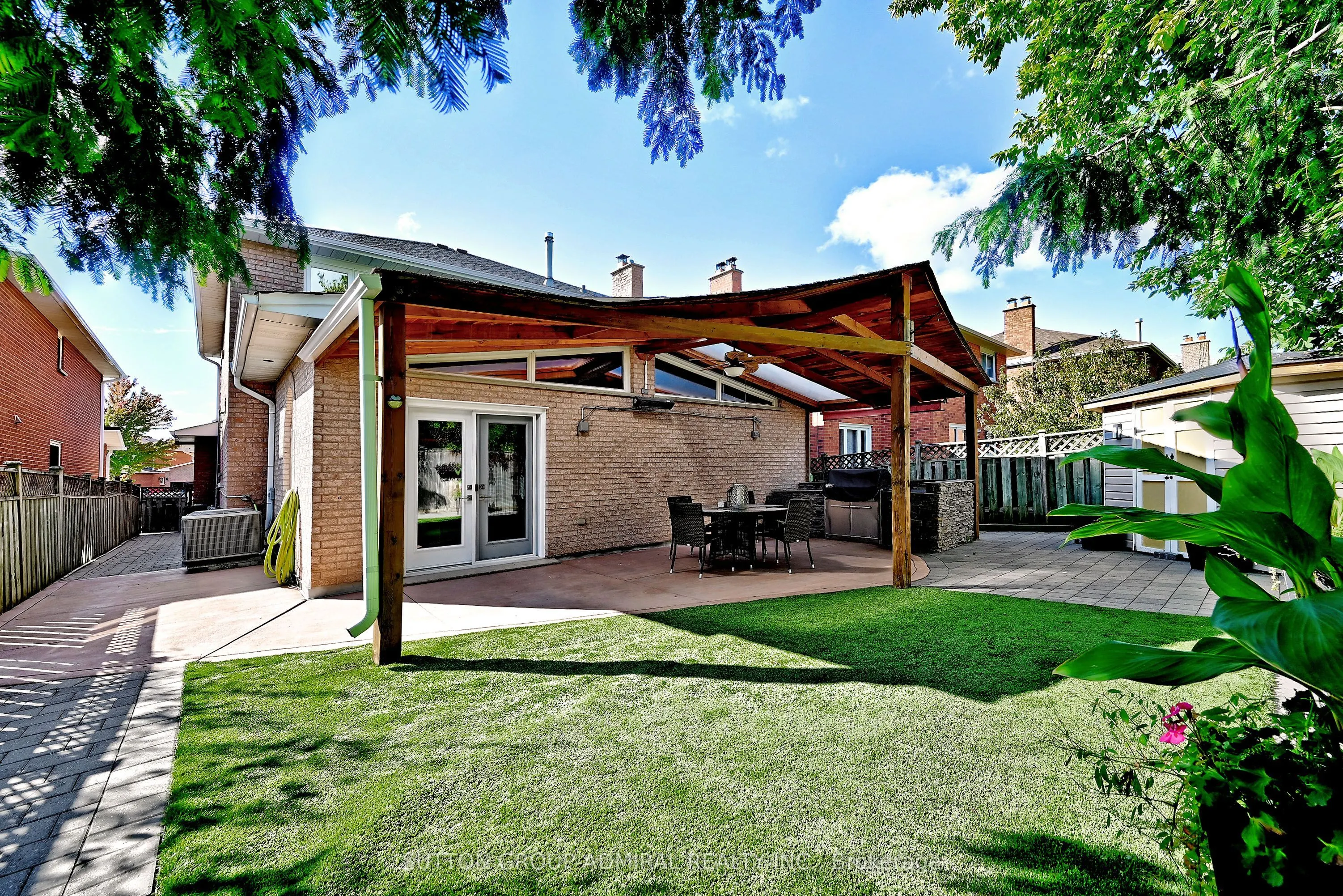 62 Castlehill Road