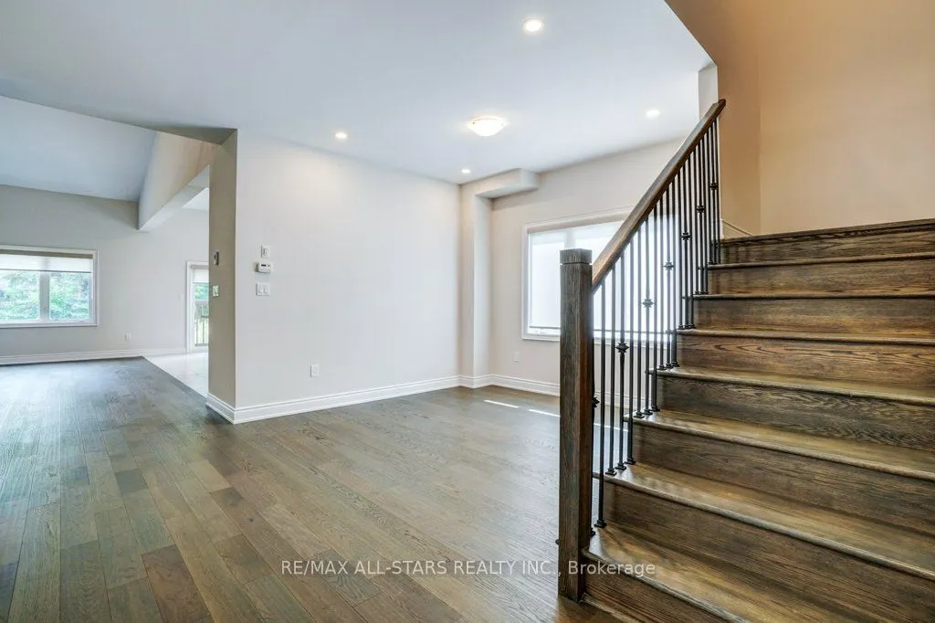 34 Hildred Cushing Way
