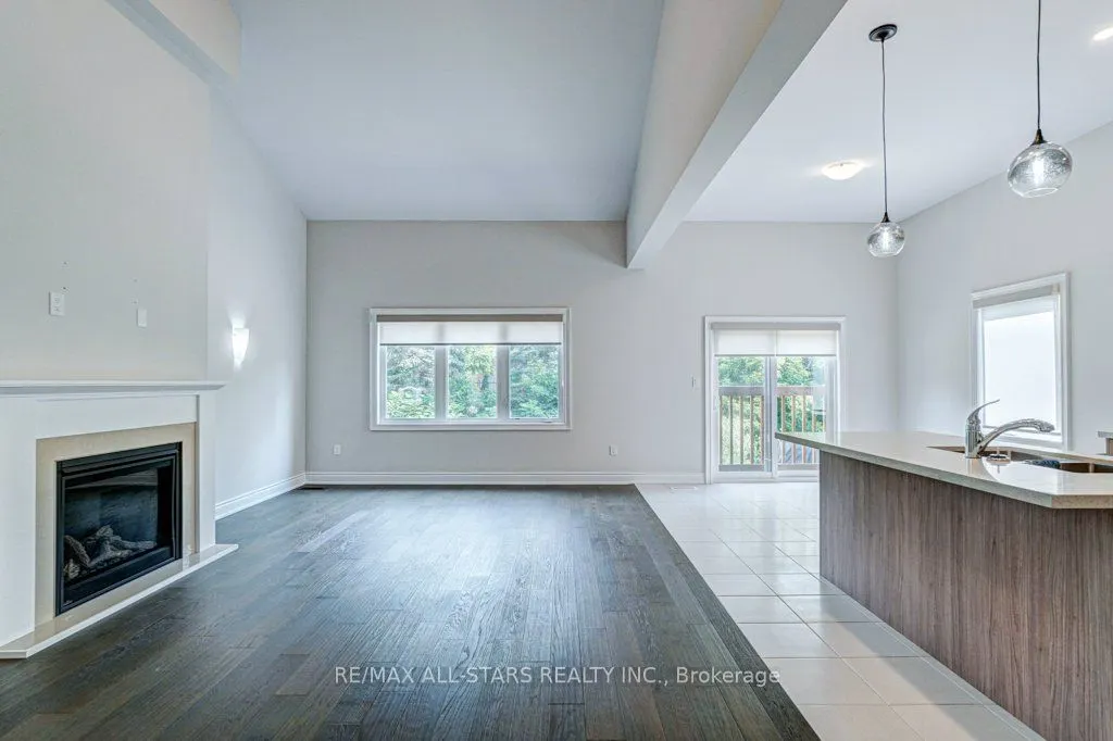 34 Hildred Cushing Way