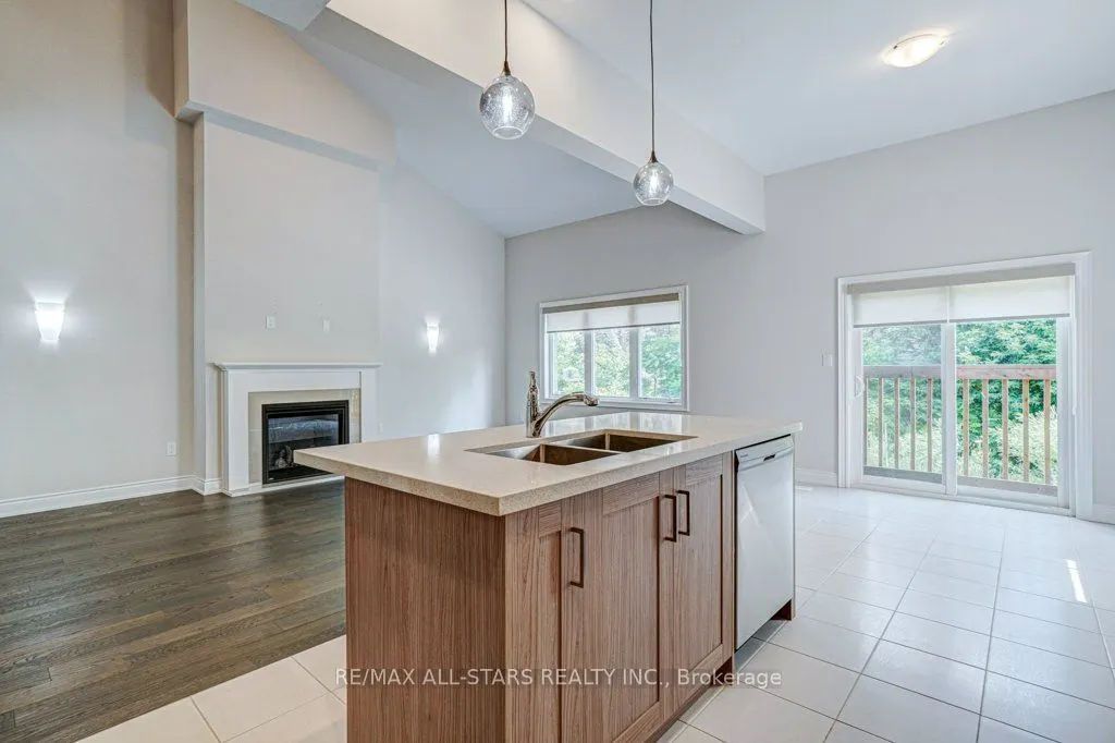 34 Hildred Cushing Way