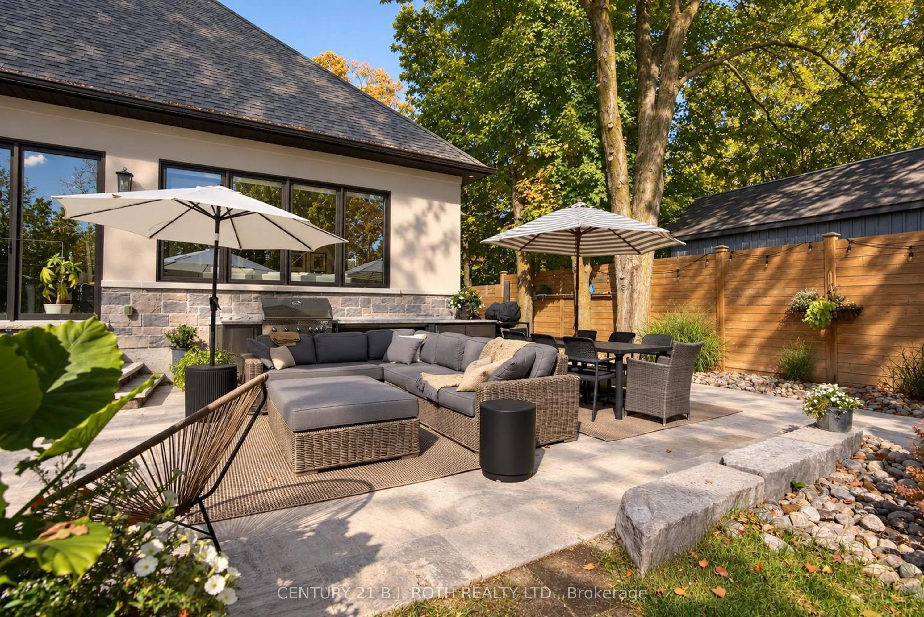 245 SUNNYBRAE Avenue