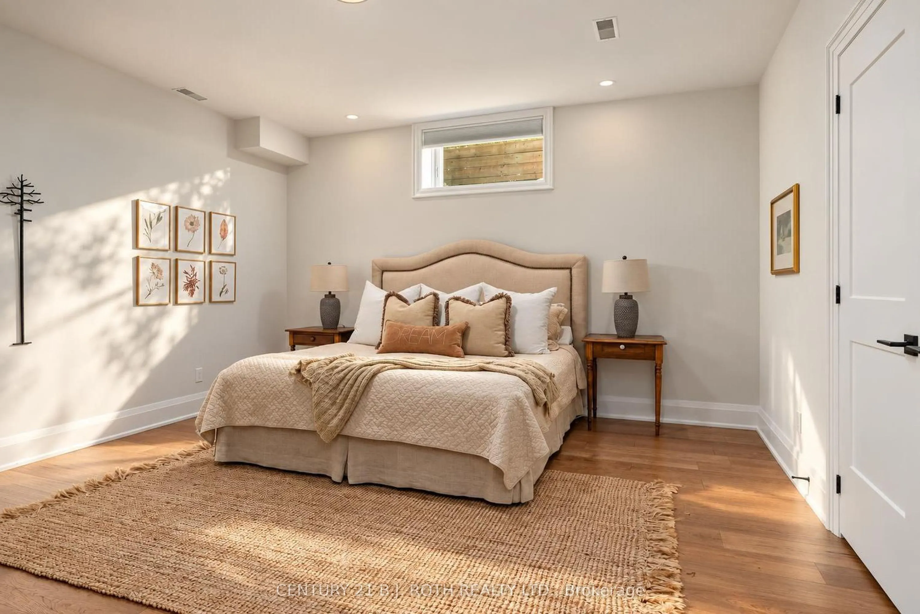 245 SUNNYBRAE Avenue