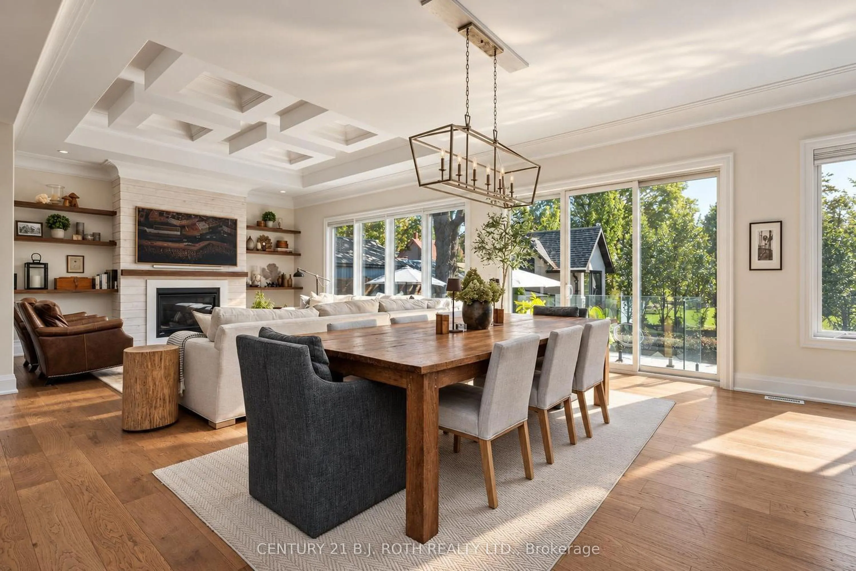 245 SUNNYBRAE Avenue