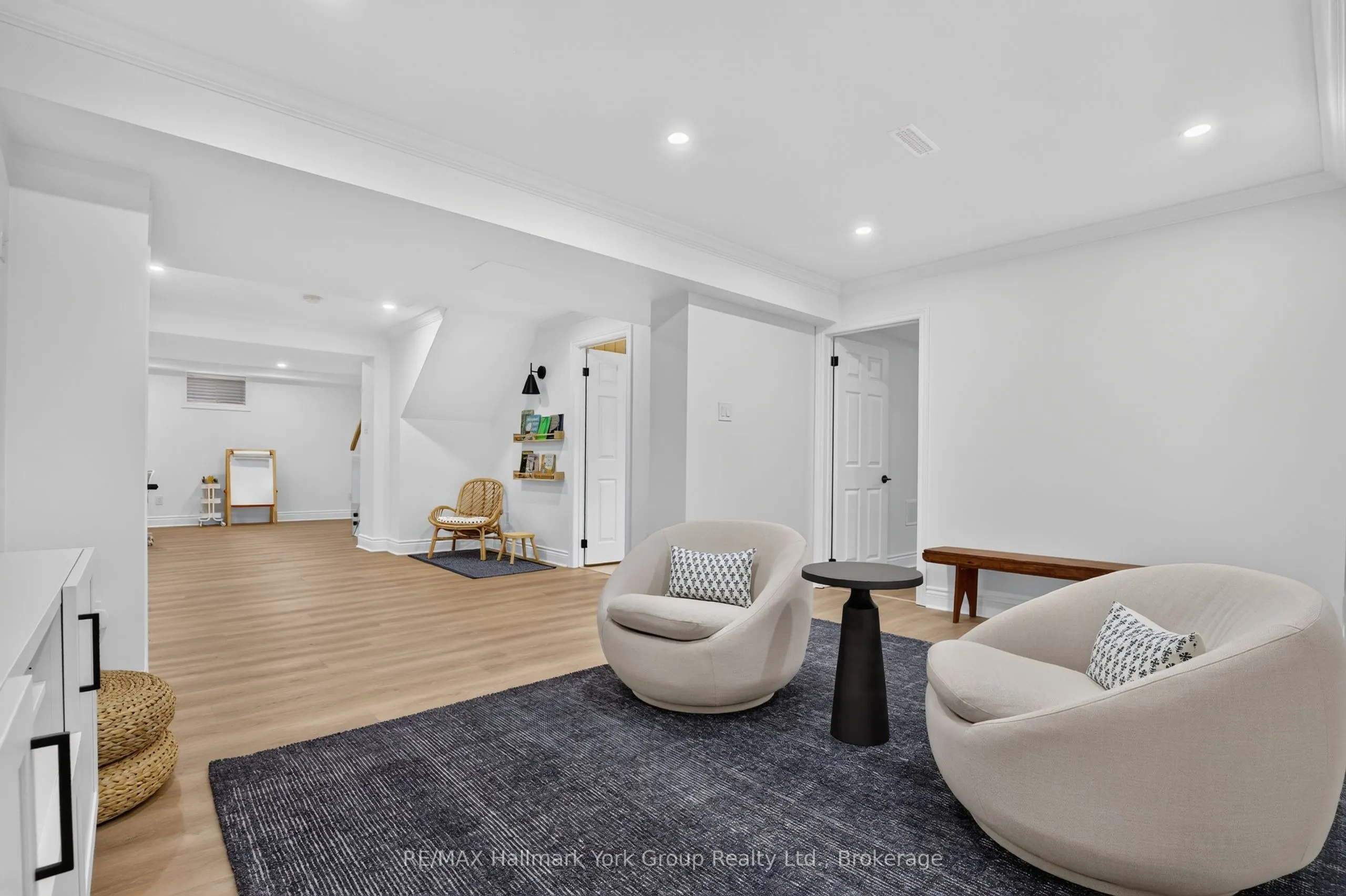 26 Hagen Hollow