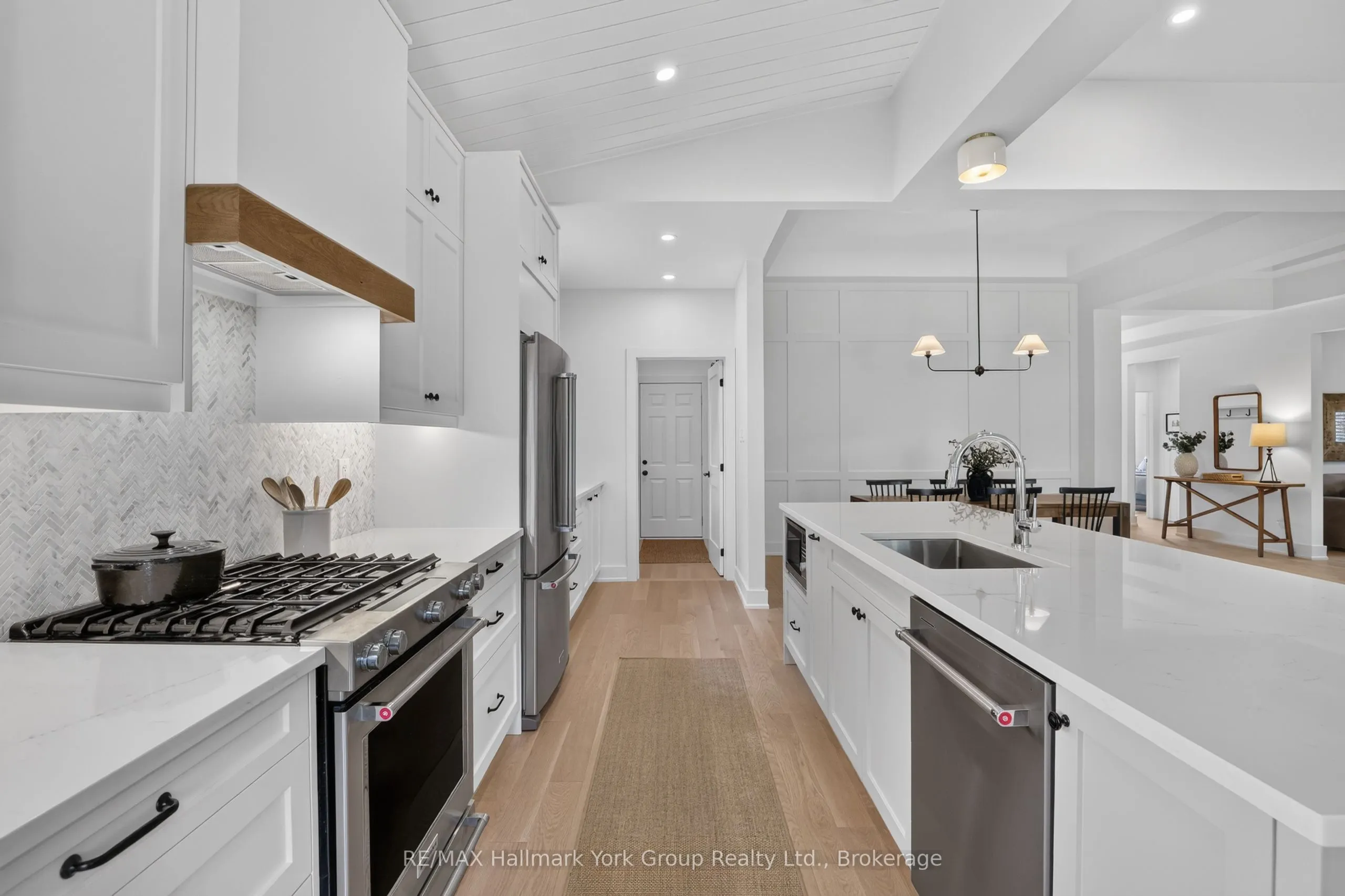 26 Hagen Hollow
