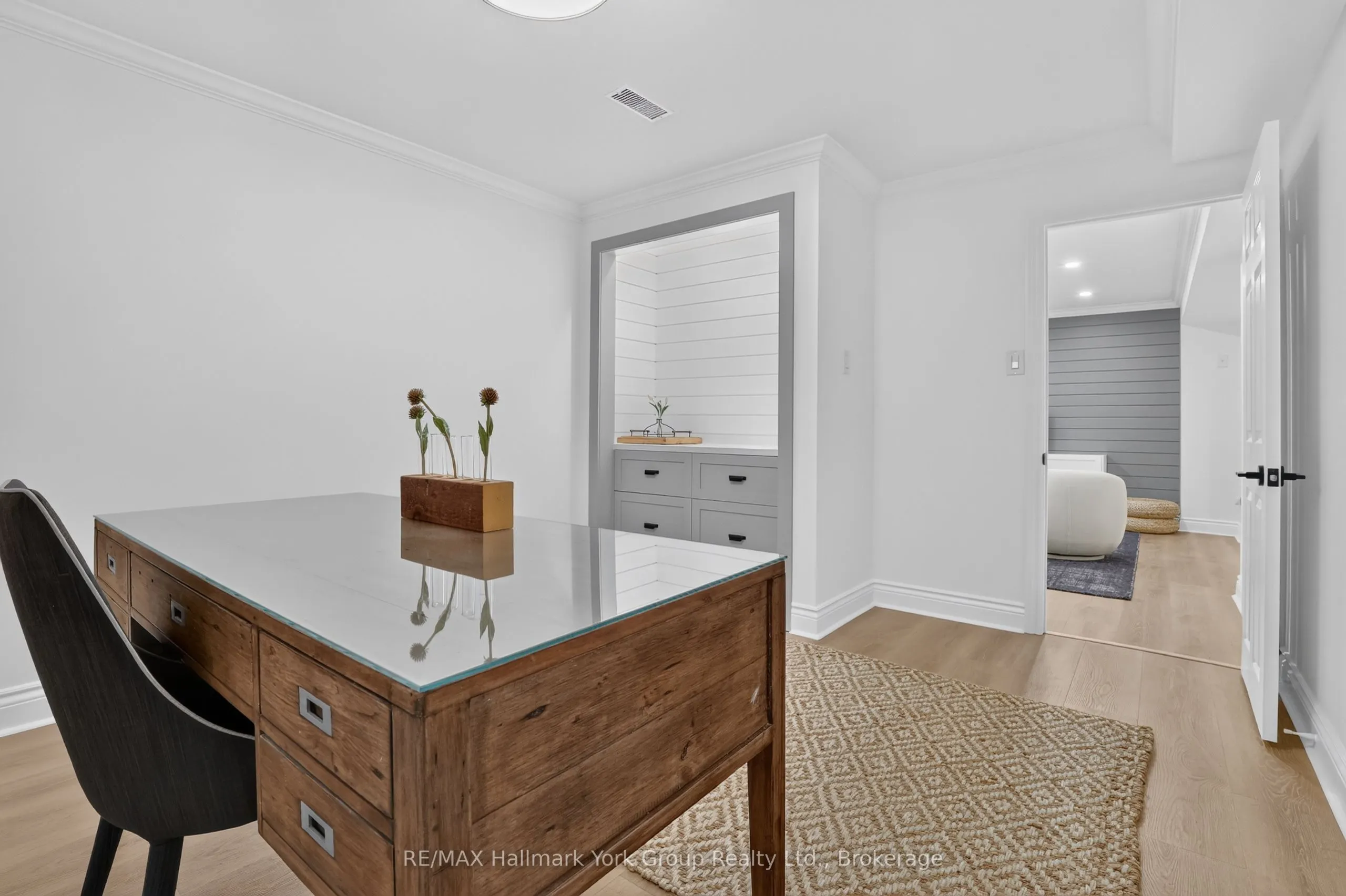 26 Hagen Hollow
