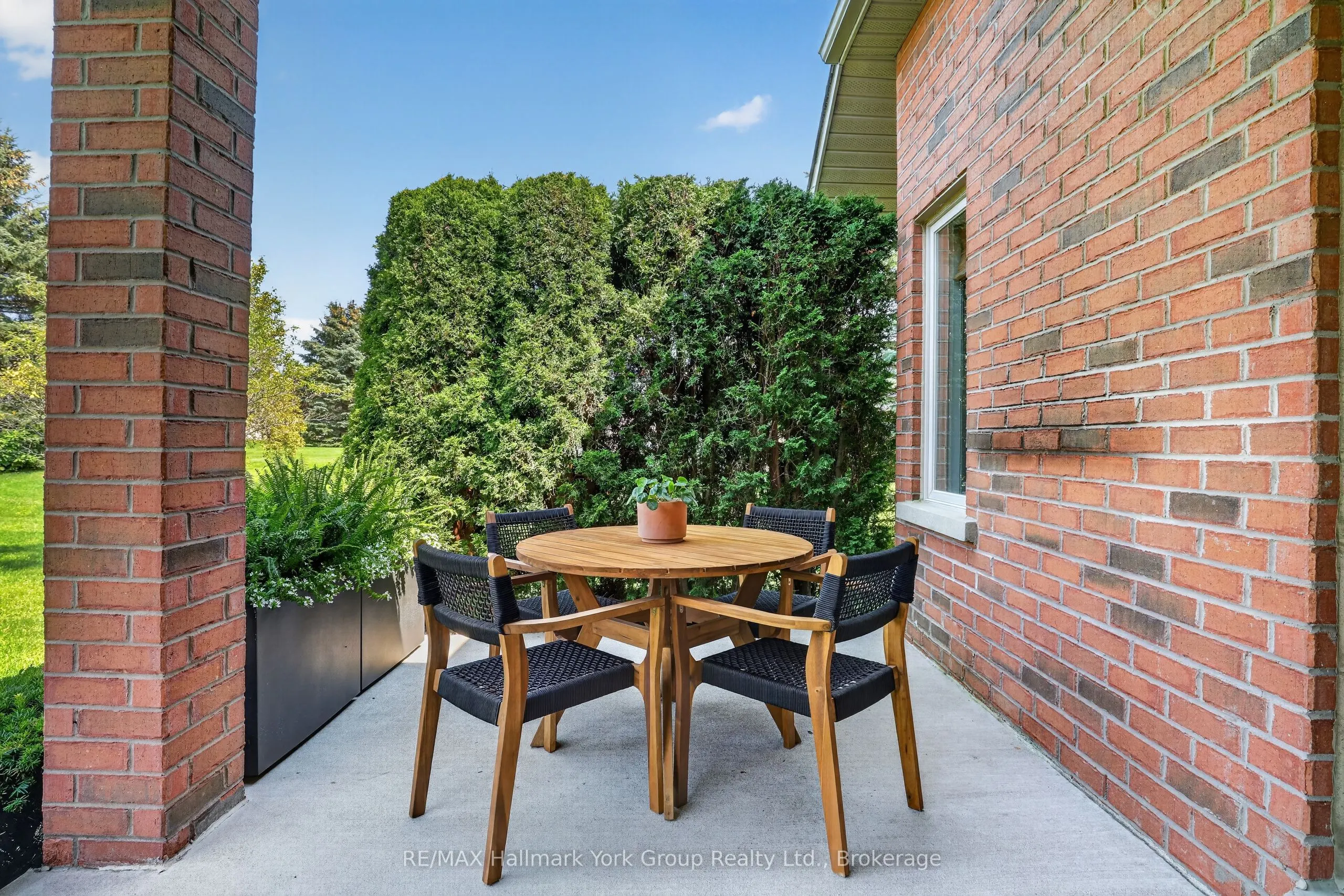 26 Hagen Hollow