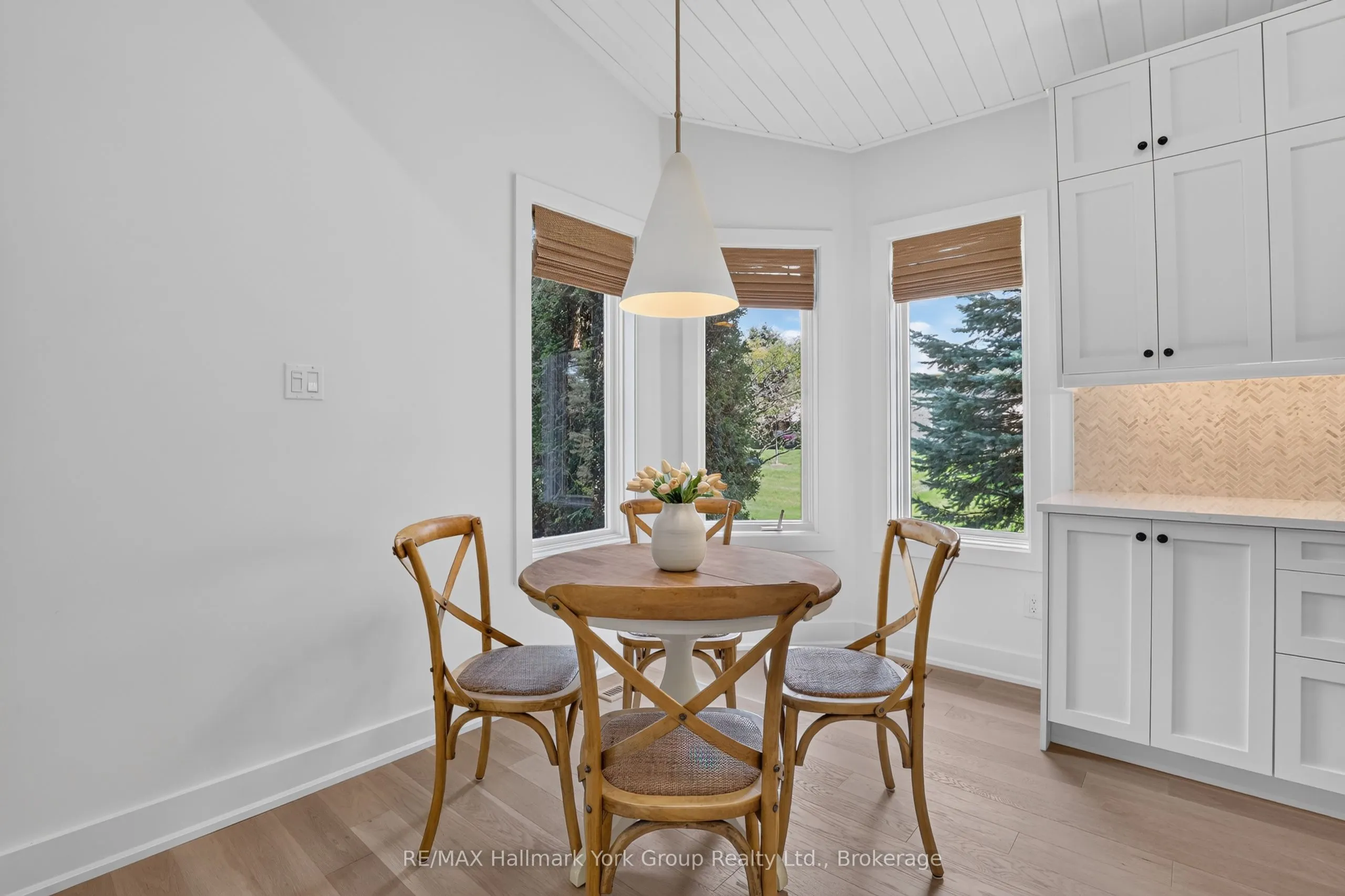 26 Hagen Hollow