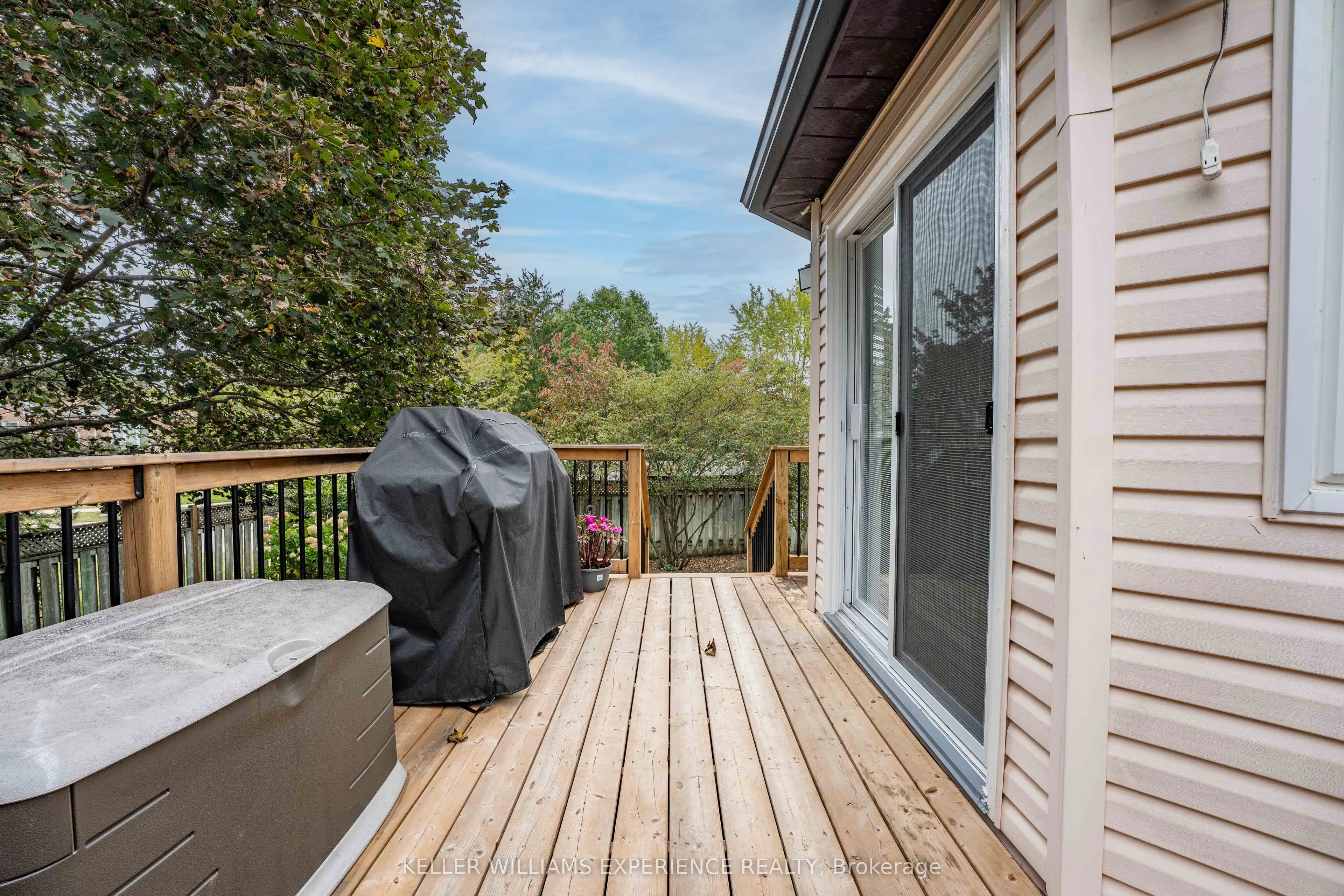 9 Edenbridge Drive