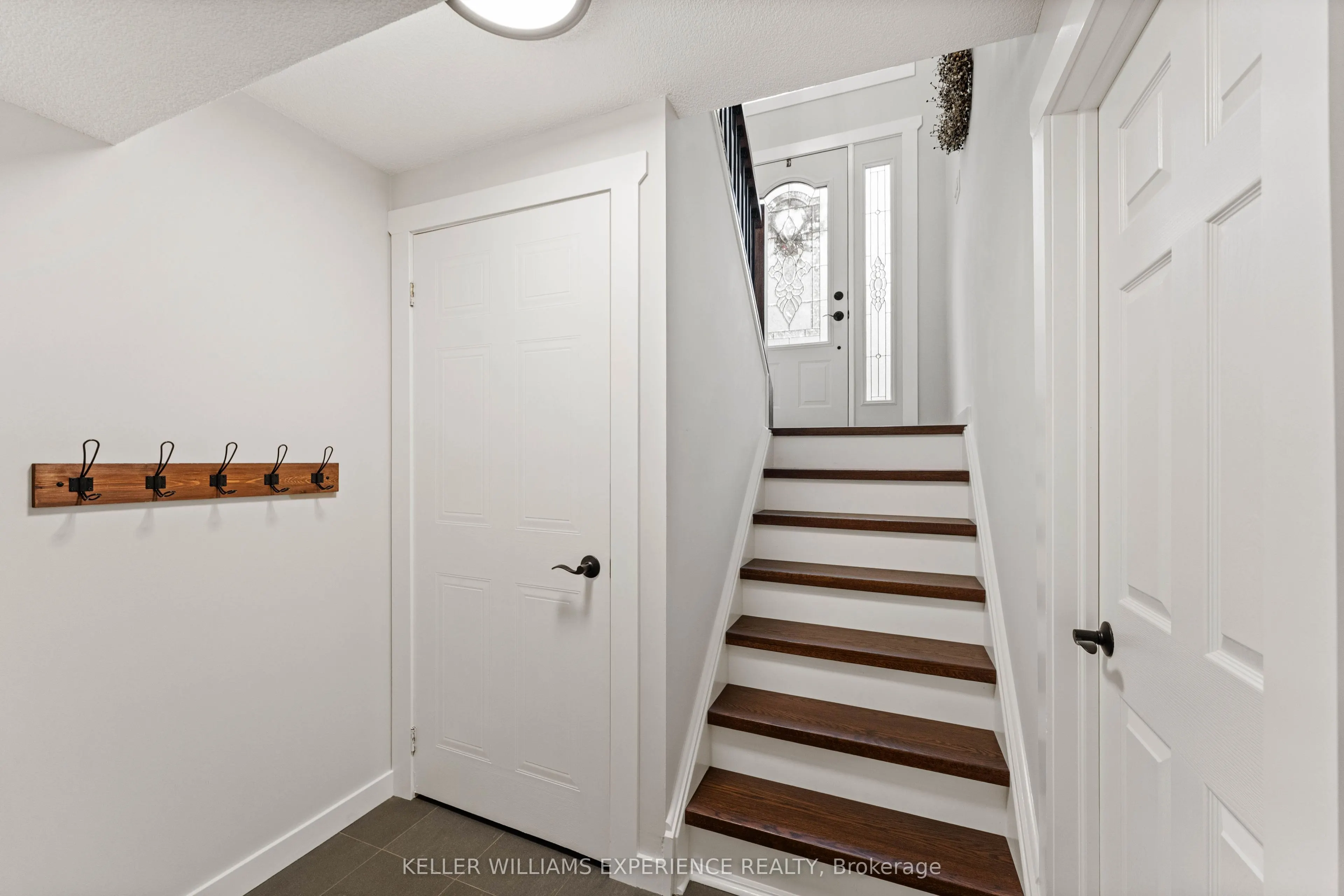 9 Edenbridge Drive