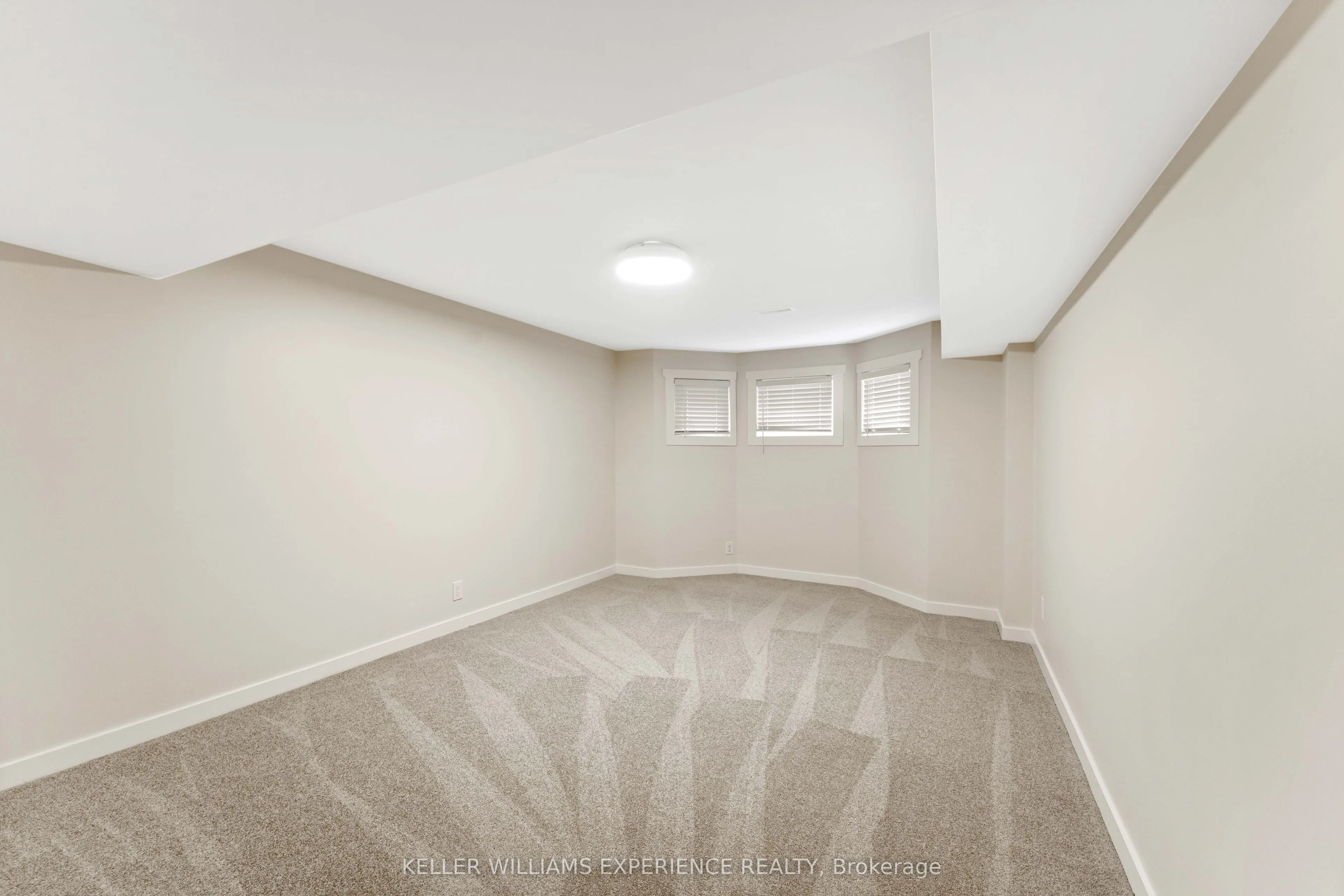 9 Edenbridge Drive