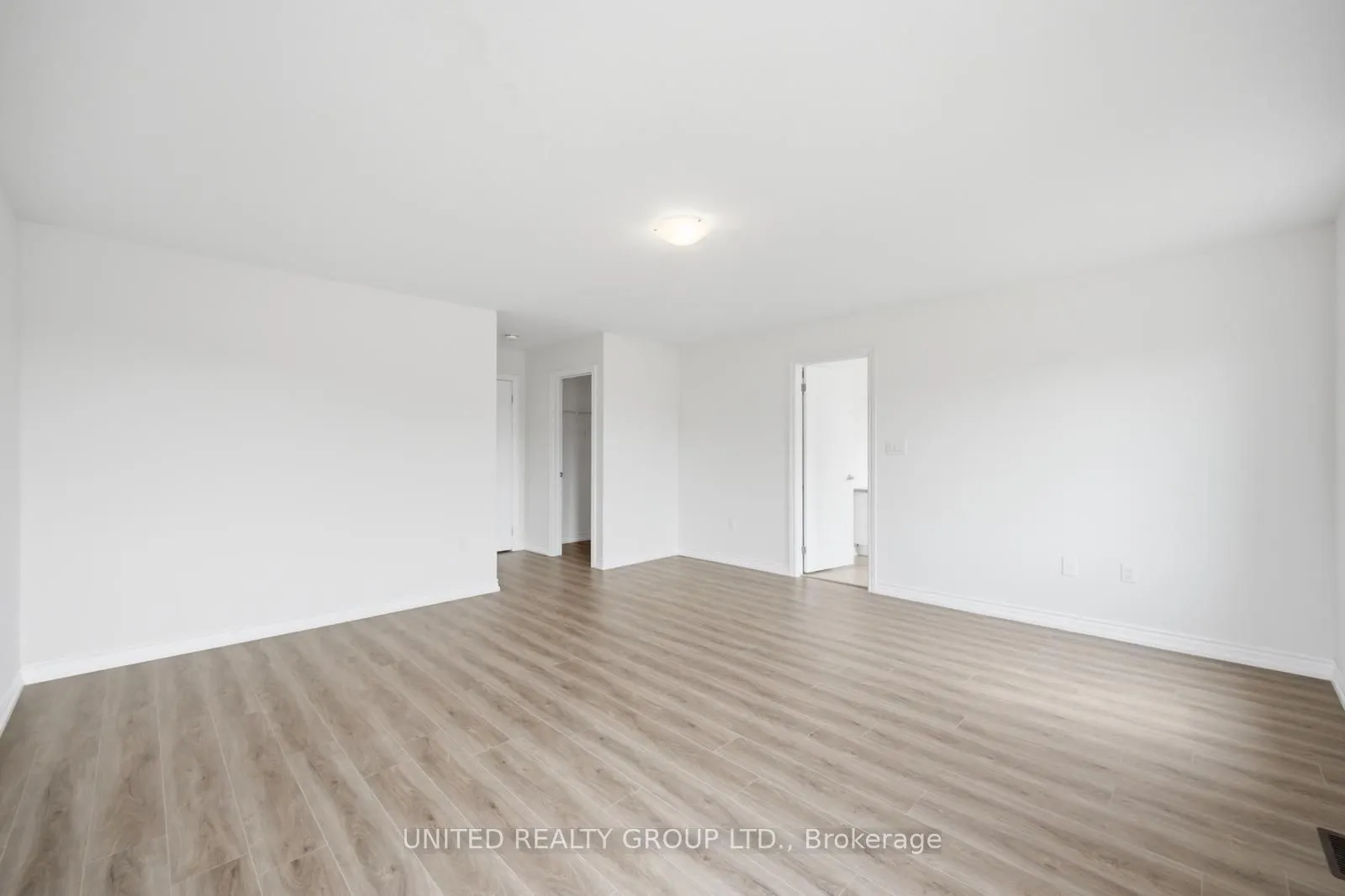2150 Speare Court