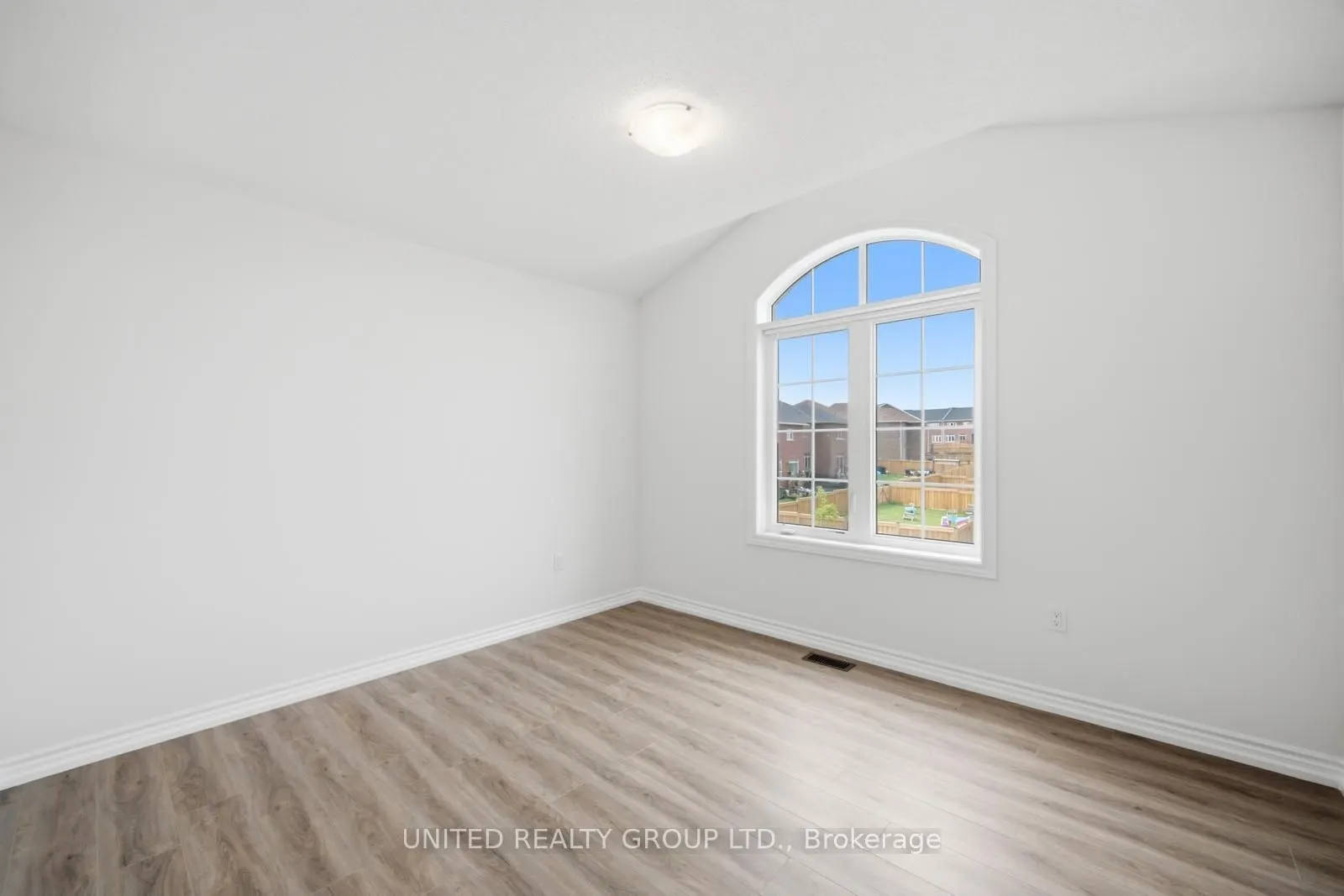 2150 Speare Court