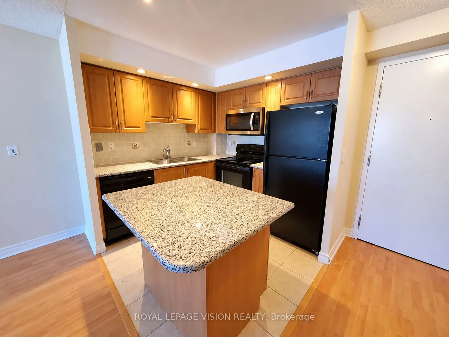 33 Cox Boulevard #327