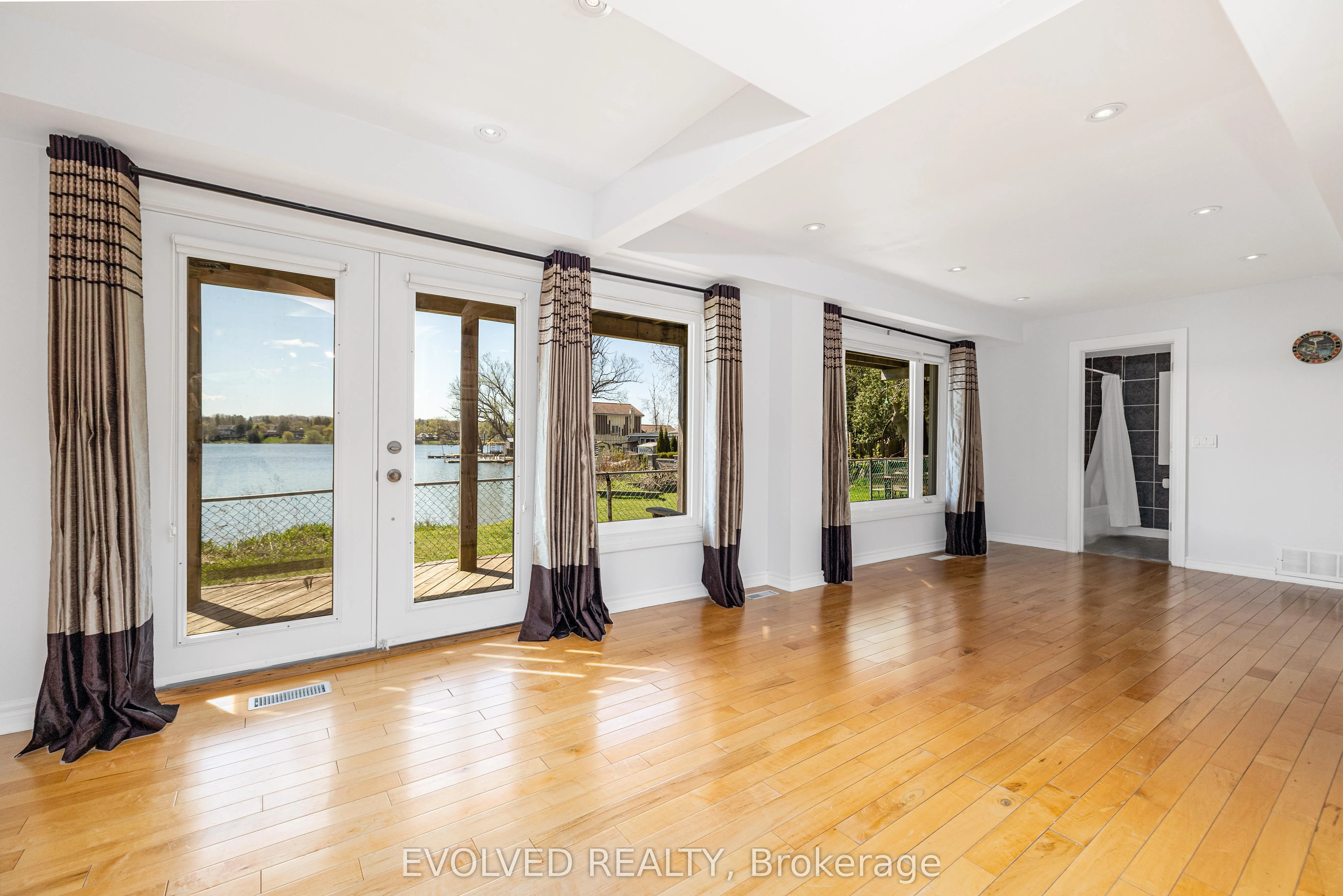 6 wildwood Avenue