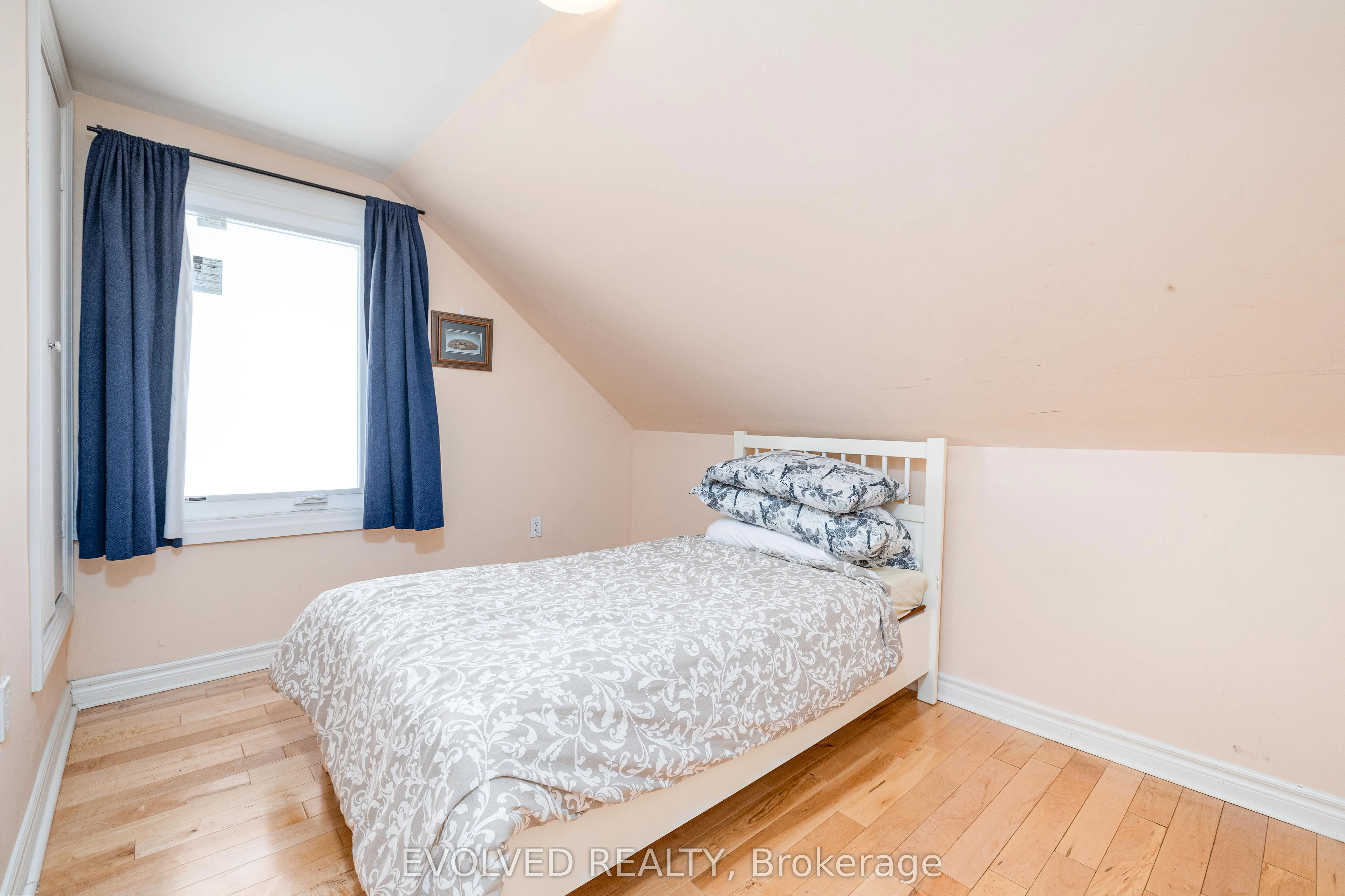 6 wildwood Avenue